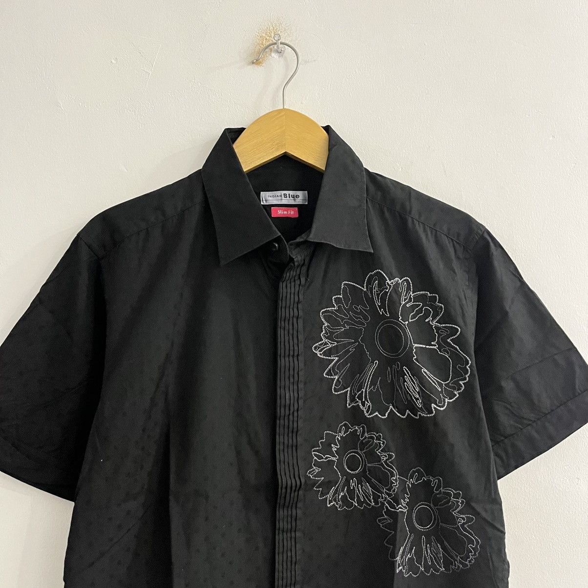 Japanese Brand Indian - Floral Embroidered Short Sleeve Button Up Size US M / EU 48-50 / 2 - 2 Thumbnail