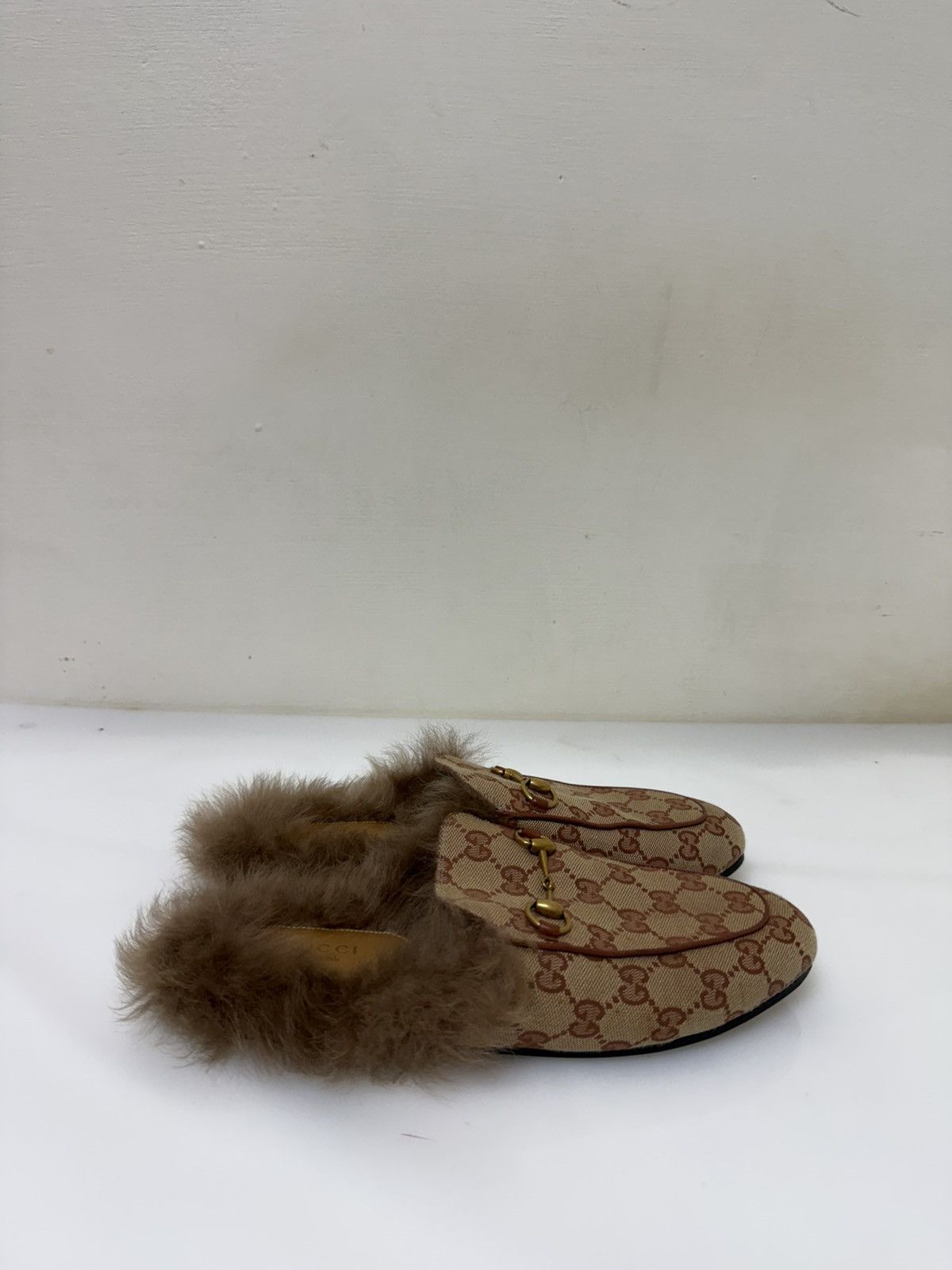 Gucci Gucci Princetown Fur-lined GG Canvas Loafers Size US 9 / IT 39 - 2 Thumbnail