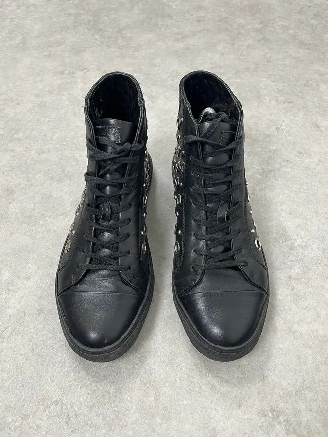 Versace 2000s Versace Eyelet Black Leather High Top Shoes Size US 9 / EU 42 - 3 Thumbnail