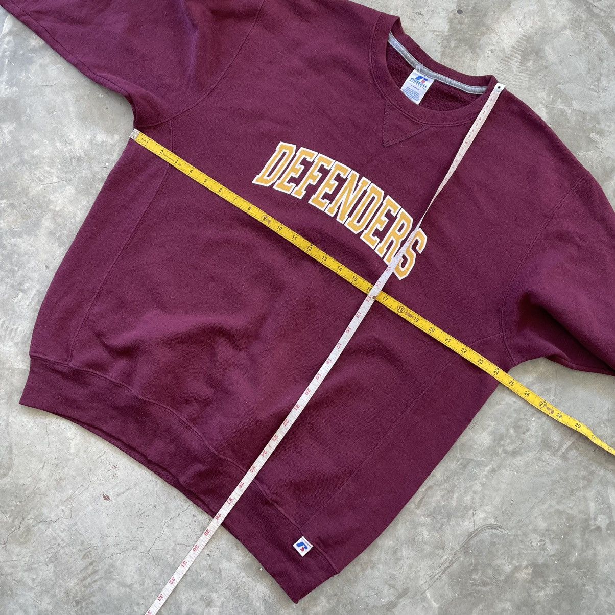 Russell Athletic × Vintage 🔴 Vintage Russell Sweater (DEFENDERS) 🔴 Size US L / EU 52-54 / 3 - 7 Thumbnail