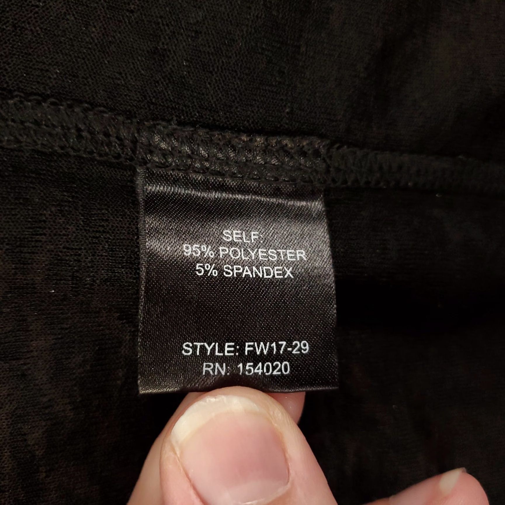 Vintage Full Figured Fashionista Cardigan Womens One Size Plus Black Shimmer NWT New Size ONE SIZE - 7 Thumbnail