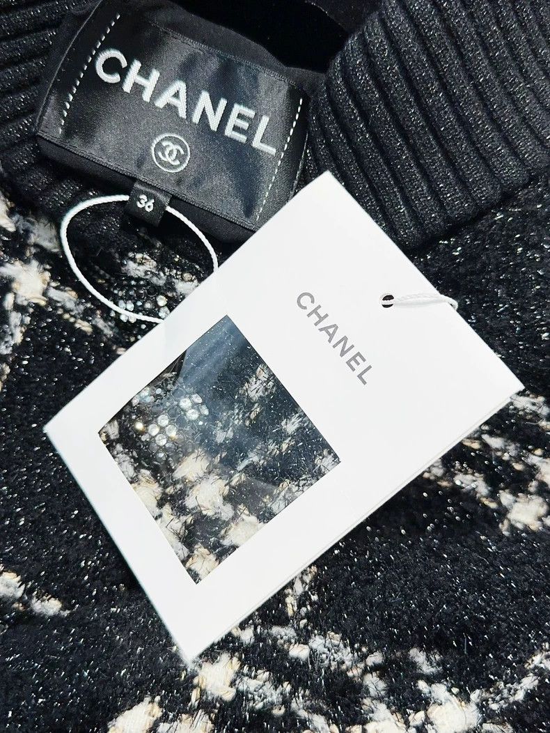 Chanel Chanel 22K black and white color block 36-yard plaid long- Size XS / US 0-2 / IT 36-38 - 6 Thumbnail