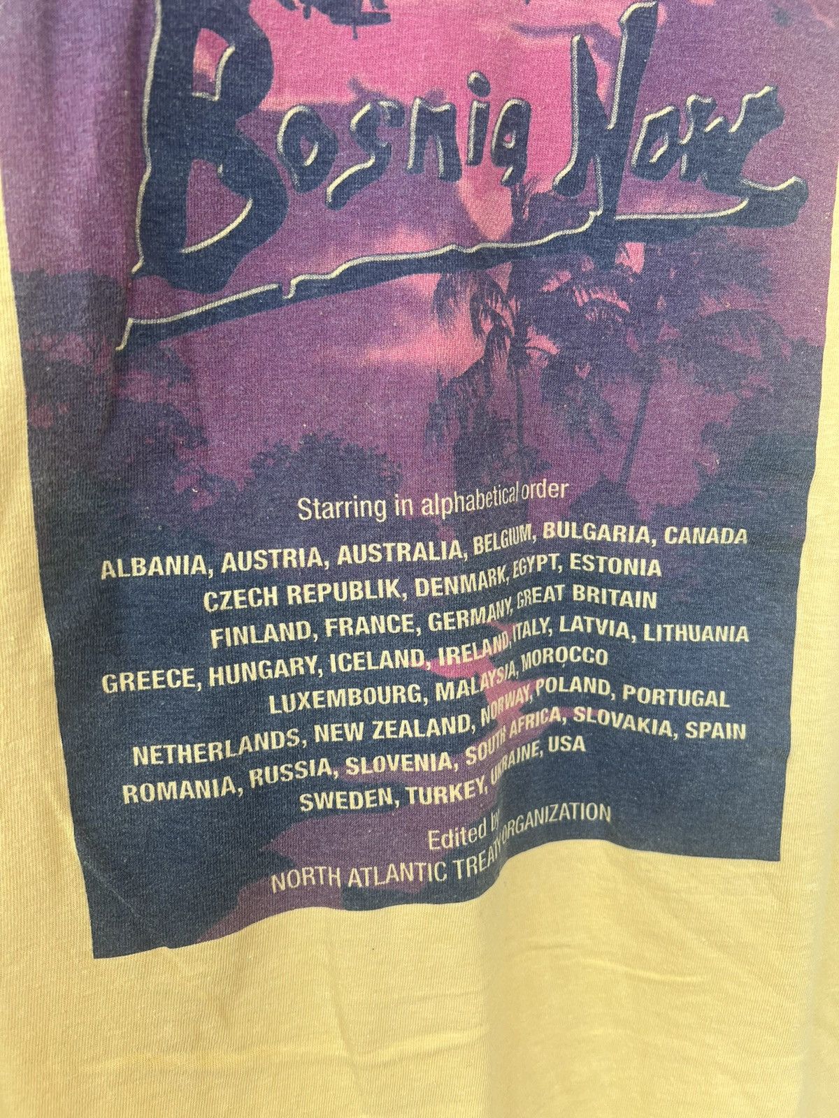 Other Vintage Bosnia Now Tee Shirts Size US L / EU 52-54 / 3 - 9 Thumbnail