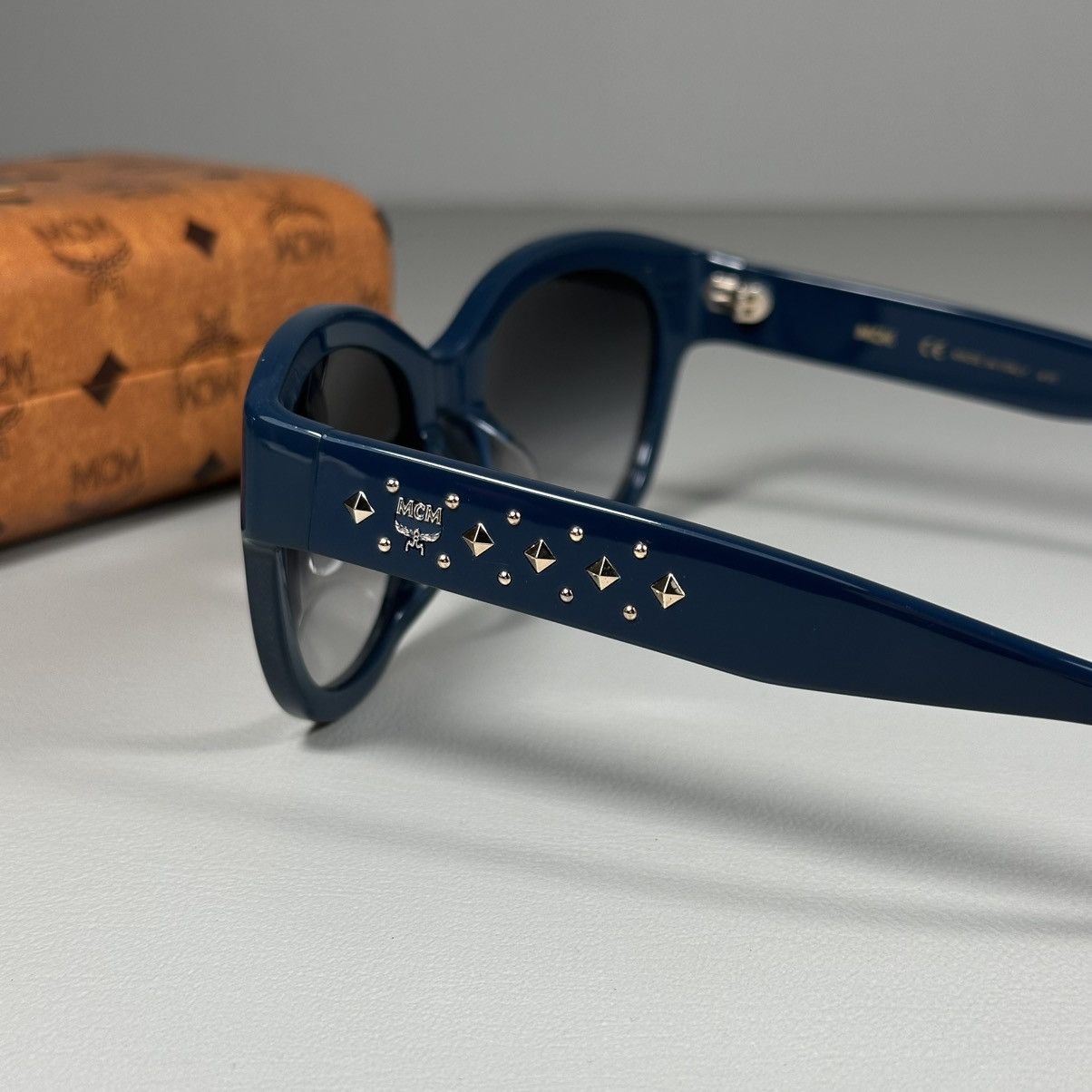 MCM MCM mcm606sa 424 56_20 140 Cat Eye Blue Sunglasses Size ONE SIZE - 6 Thumbnail