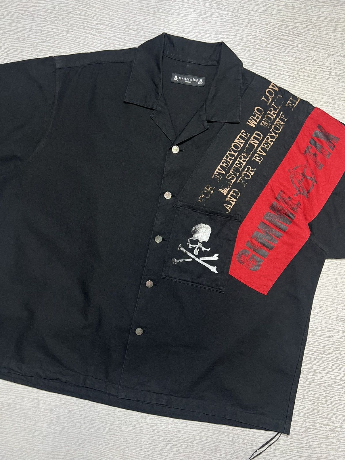 Mastermind Japan Mastermind Japan - S/S ‘22 - Boxy Anarchy Short Sleeve Shirt Size US S / EU 44-46 / 1 - 4 Thumbnail