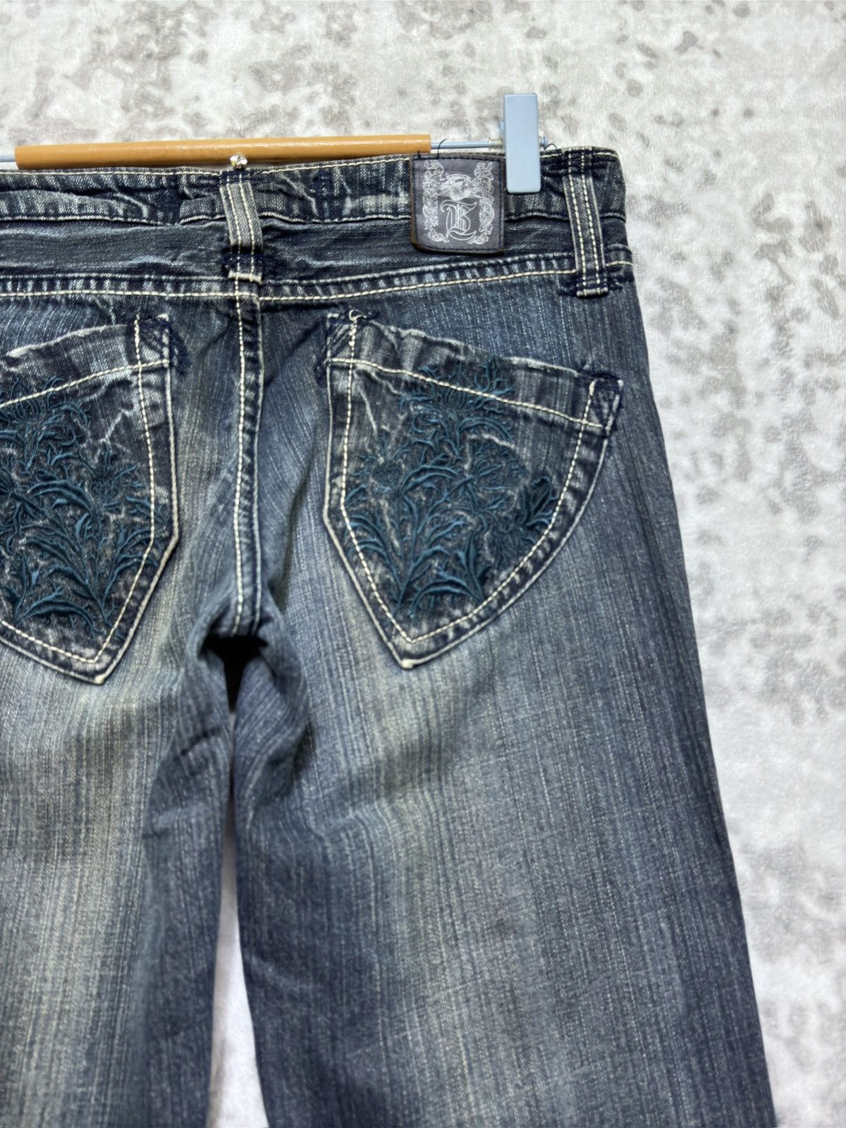 If Six Was Nine Vintage True Brit Embroidered Honeycomb Whisker Wash Strike Size US 29 - 10 Thumbnail