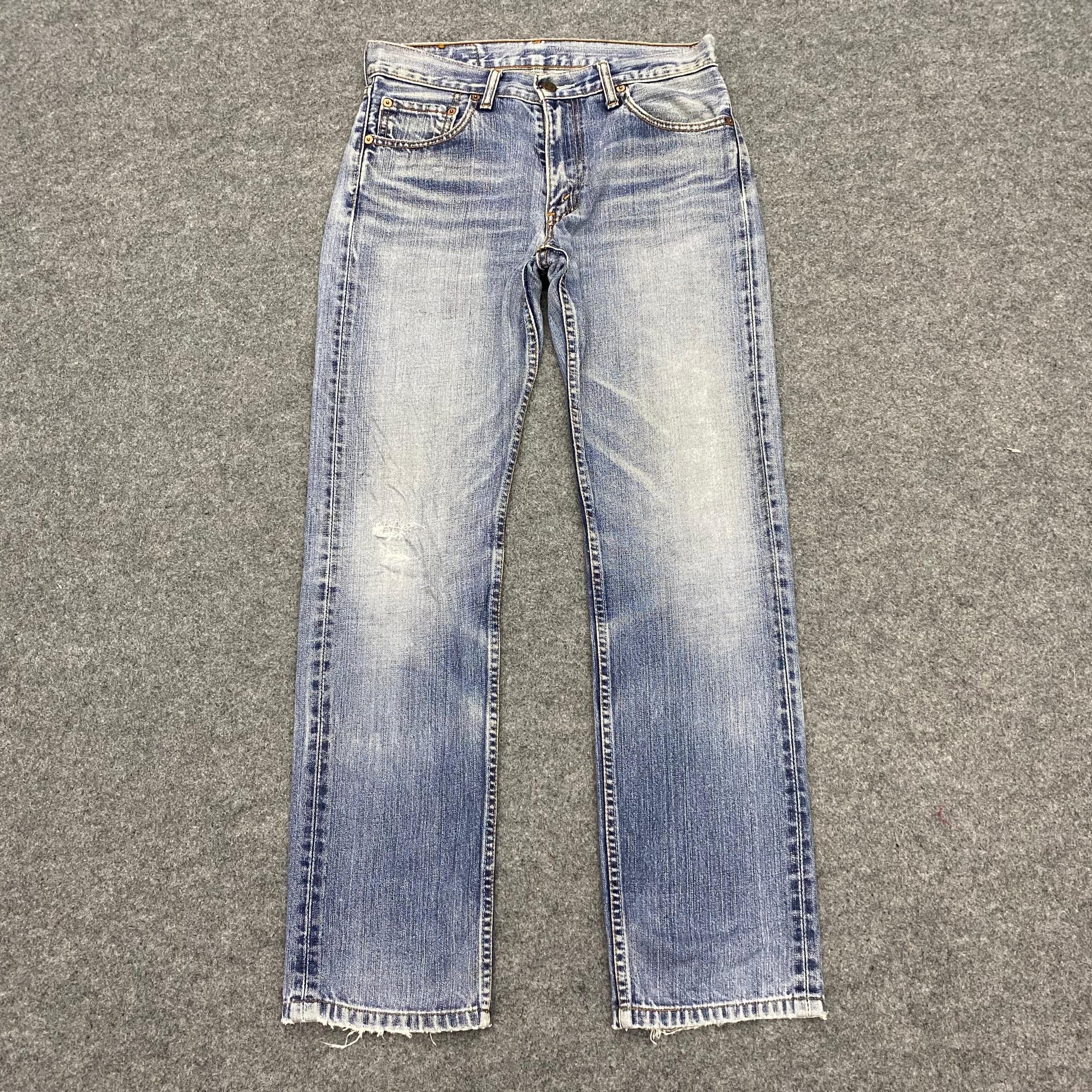 Levi's Vintage Levis 505 Distressed Denim Kurt Cobain Style Size US 31 - 1 Thumbnail