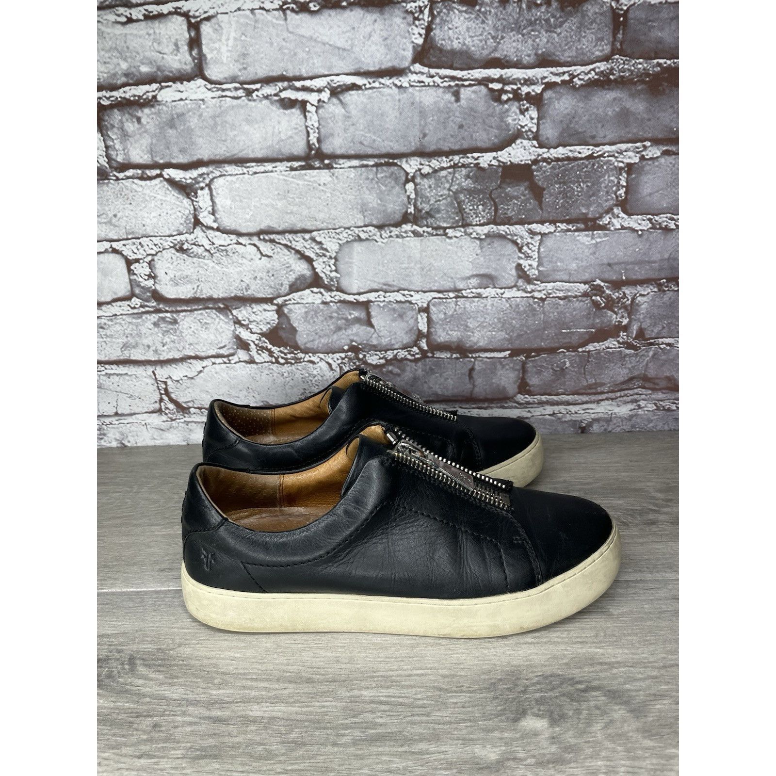 Frye Frye Lena Black Leather Front Zip Platform Shoes Loafers Wom Size US 8.5 / IT 38.5 - 12 Thumbnail