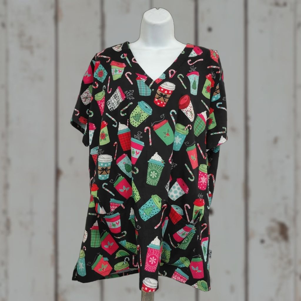 Pinko Ava Therese Holiday Scrub Top Women 2XL Pink Black Coffee Cups Mugs Lid Size XXL / US 16-18 / IT 52-54 - 1 Thumbnail