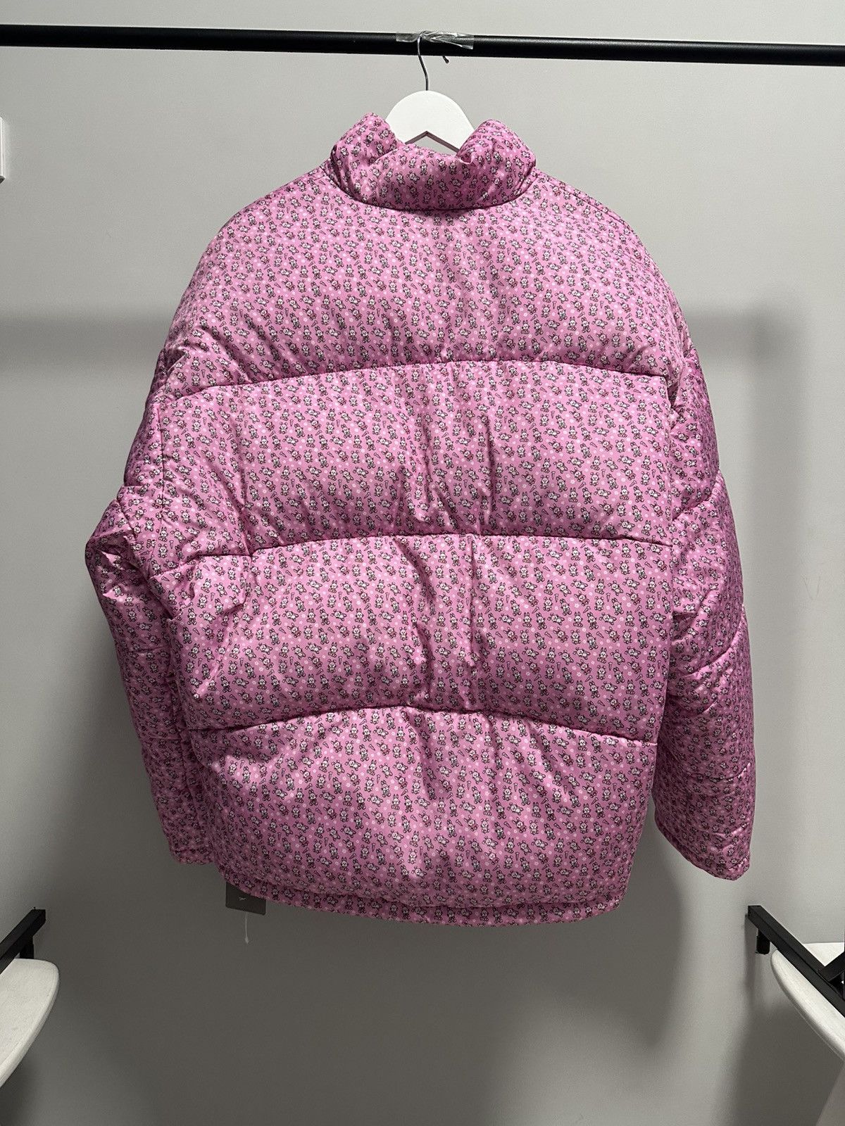 Balenciaga Balenciaga canceled lunar bunny new year 2023 puffer Size US M / EU 48-50 / 2 - 2 Thumbnail