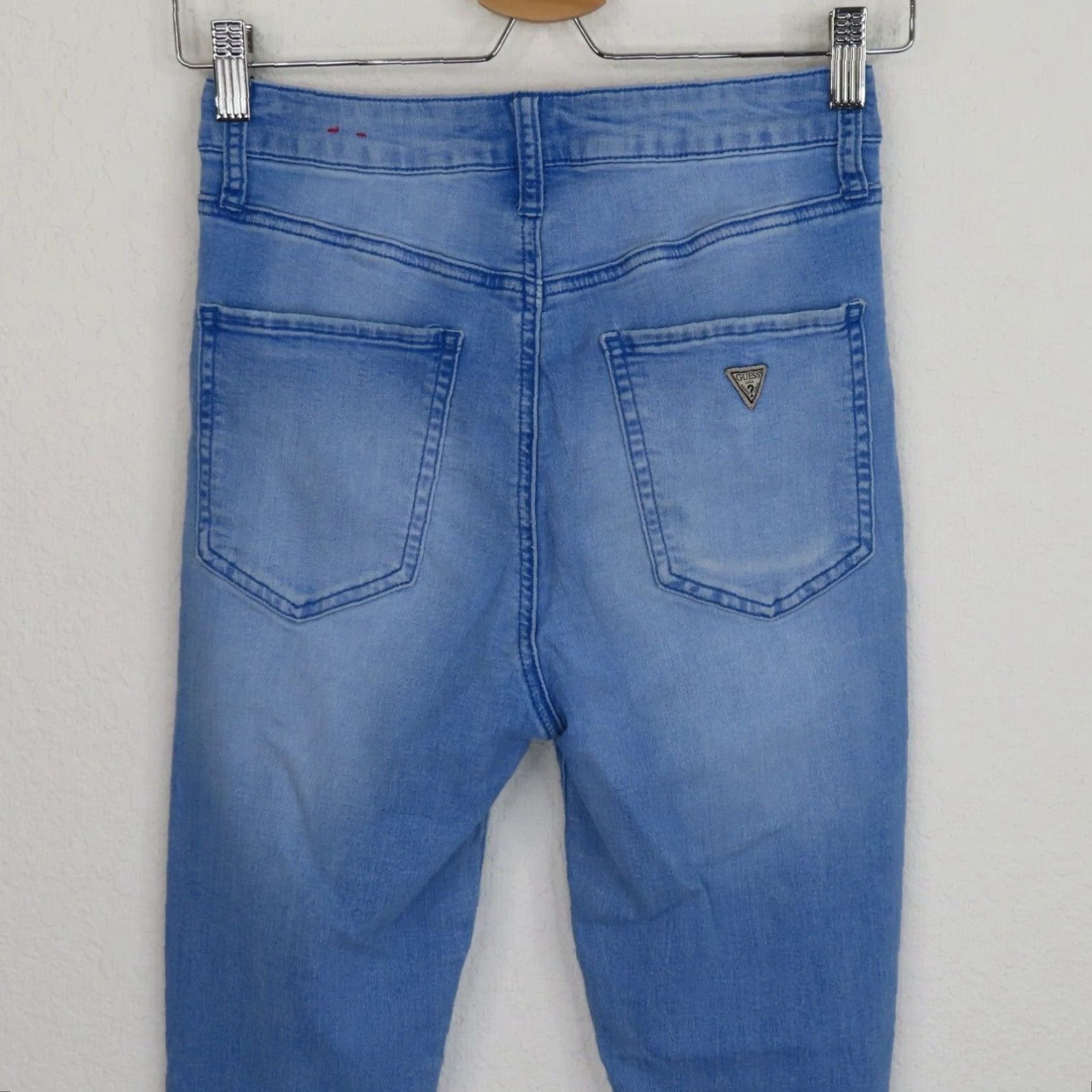 Guess GUESS Womens Jeans Denim Skinny 27 Blue Distressed Shredded Pearl Beaded Pants Regular Womens Size 27 Blue Distressed Beaded Jeans Size 27" / US 4 / IT 40 - 7 Thumbnail