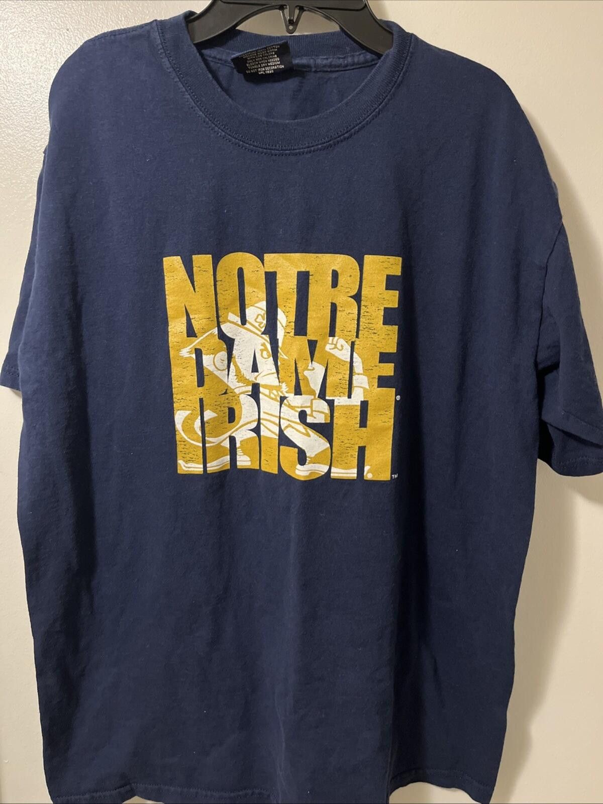 Carrera Medium Men's Notre Dame fighting irish navy blue Tee Size ONE SIZE - 1 Thumbnail