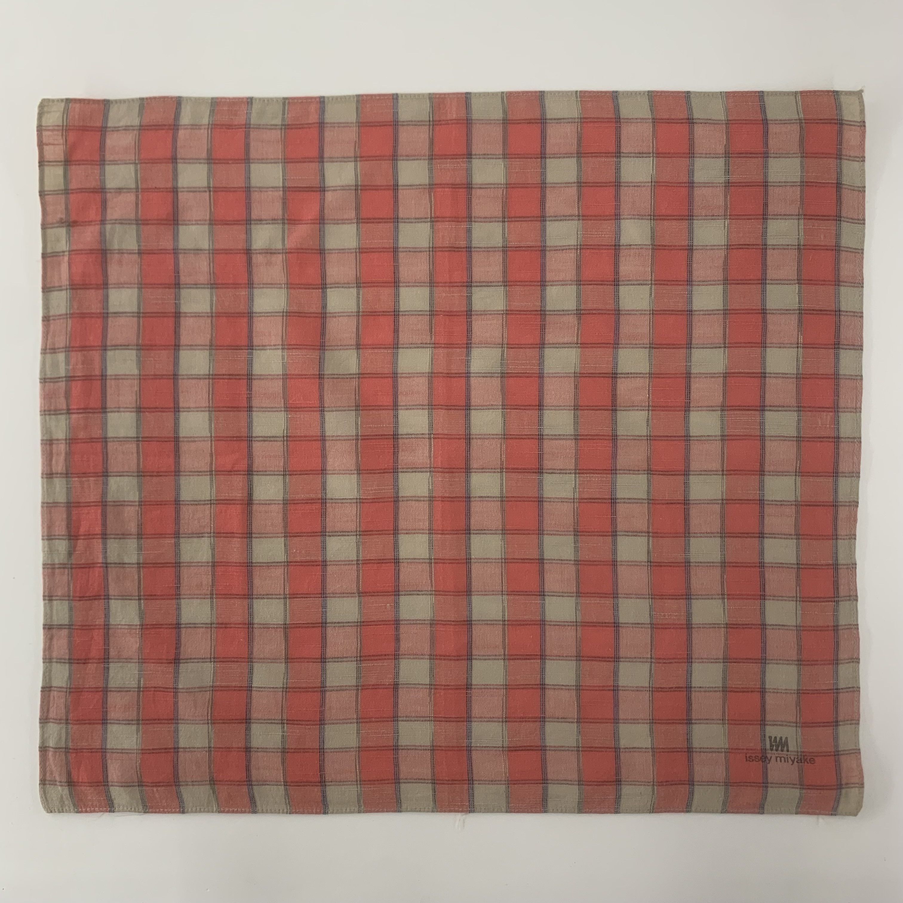 Issey Miyake Issey Miyake Handkerchief Bandana Neckerchief Pocket Square Size ONE SIZE - 2 Thumbnail
