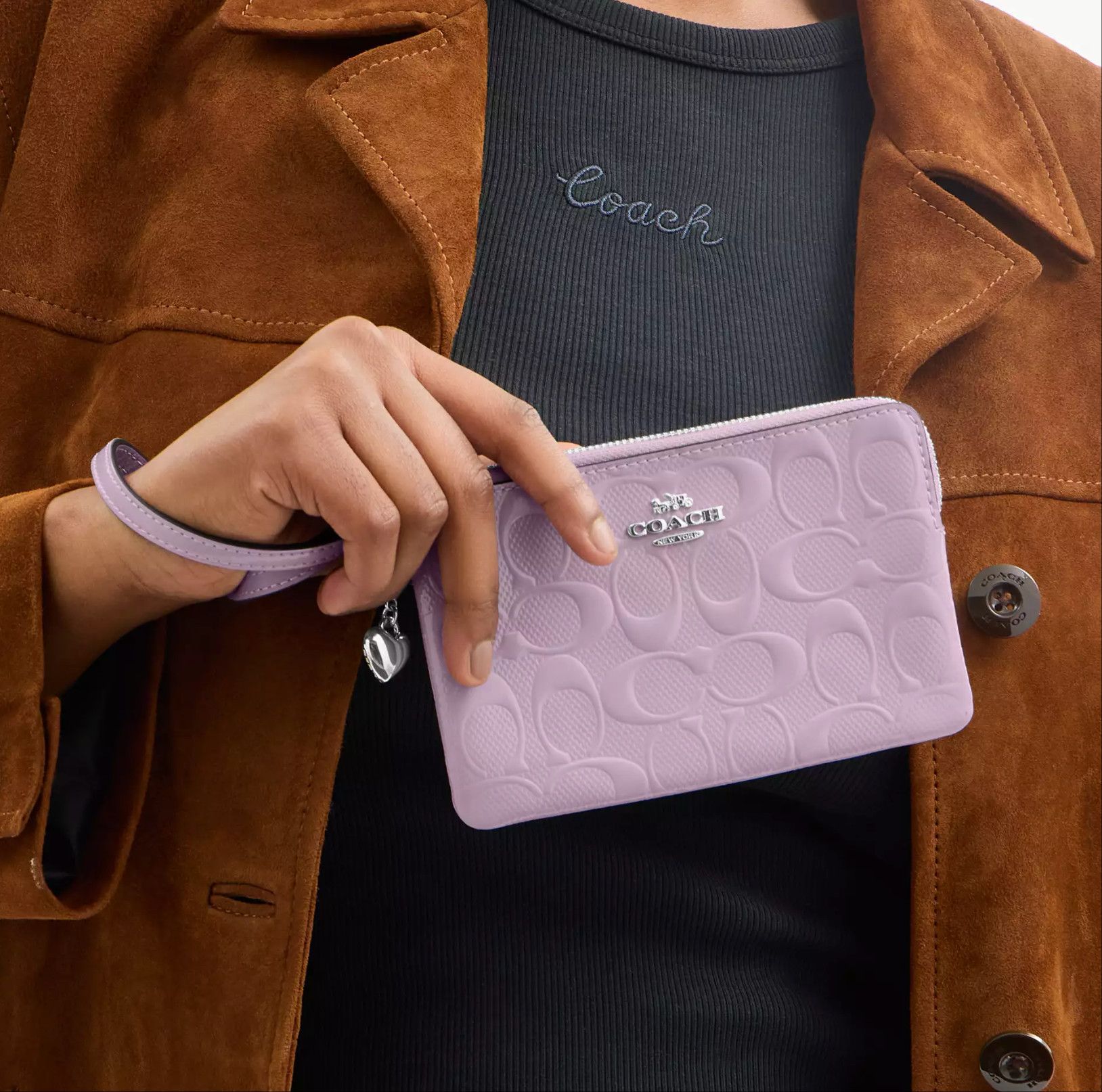 Coach Corner Zip Wristlet In Signature Leather Heart Charm CDF04 Size ONE SIZE - 5 Thumbnail