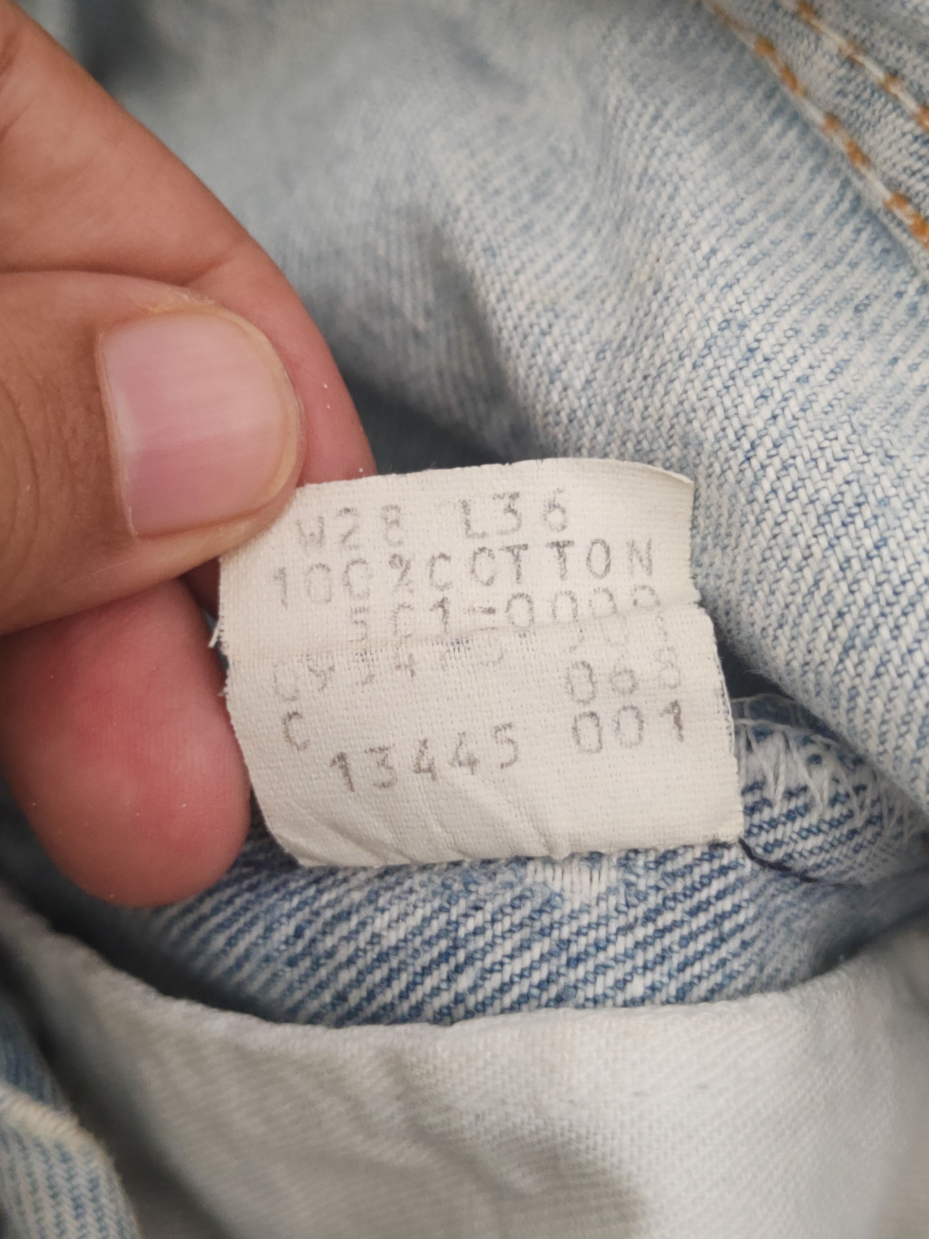 Levi's DL Vintage 80' Levi's Distressed Ripped Denim Jeans #S2846 Size US 28 / EU 44 - 15 Thumbnail