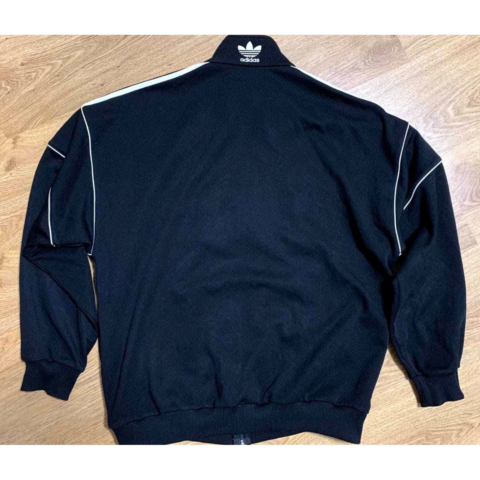 Adidas Adidas Originals 90's Vintage Tracksuit Top Jacket Rare Men Size M Black Jacket Track Size 40R - 2 Thumbnail