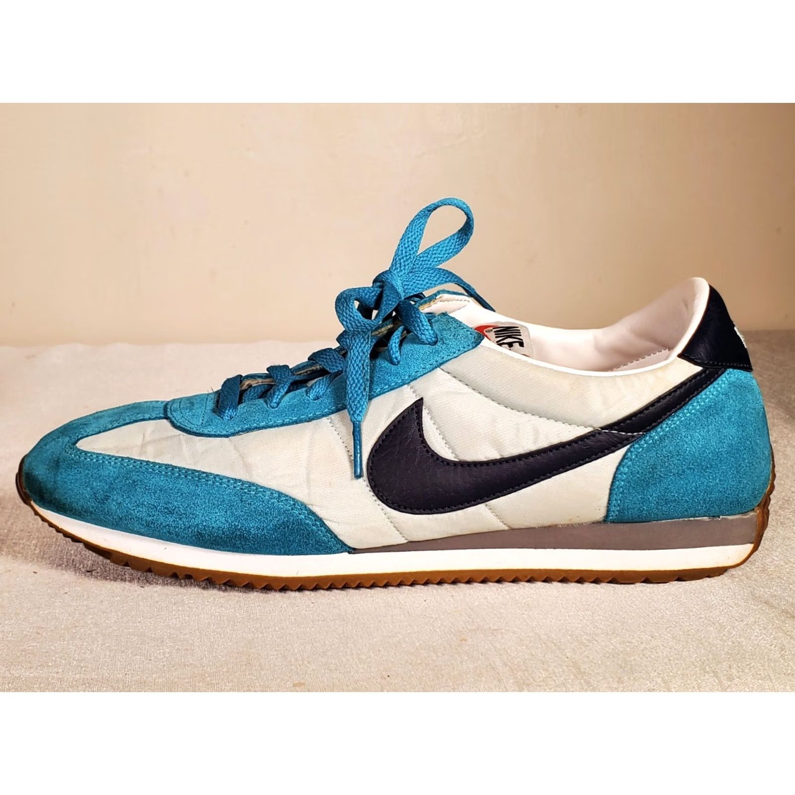 Nike VINTAGE Nike Oceania Trainer Sneaker 307165-401 Teal Navy Light Blue Womens 11 sneakers Size US 11 / IT 41 - 4 Thumbnail
