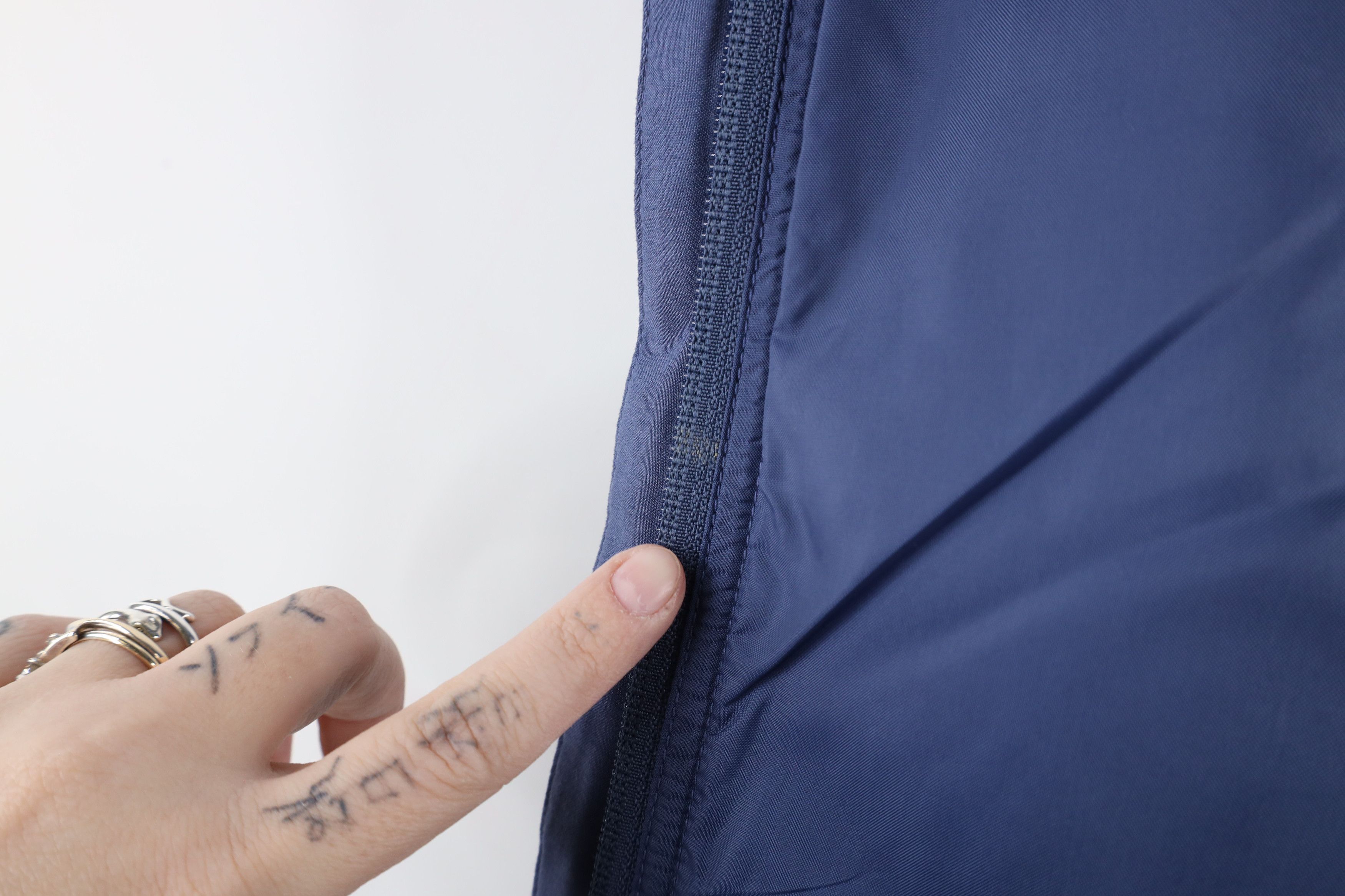 Columbia × Vintage Vintage 90s Columbia Blank Microfiber Full Zip Vest Jacket Size XL / US 12-14 / IT 48-50 - 8 Thumbnail