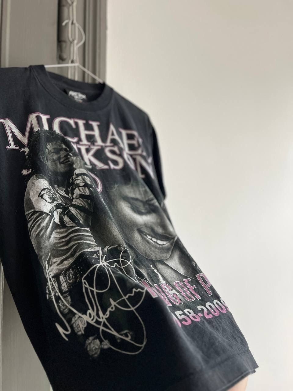 Band Tees × Michael Jackson Michael Jackson 1958-2009 King Of Pop Singer Promo Tee Band Size US M / EU 48-50 / 2 - 7 Thumbnail