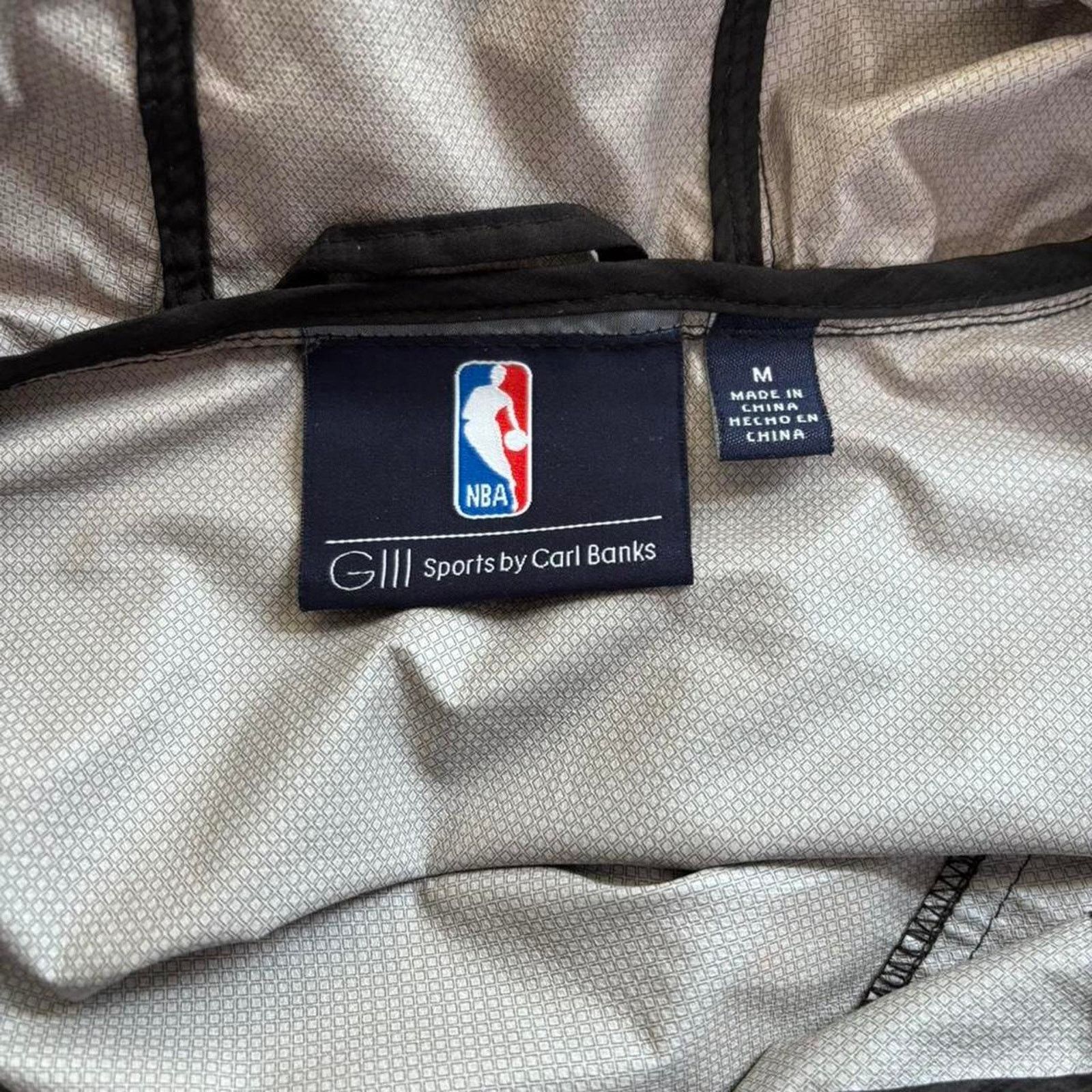 NBA Black and white nba vintage Size US M / EU 48-50 / 2 - 4 Thumbnail