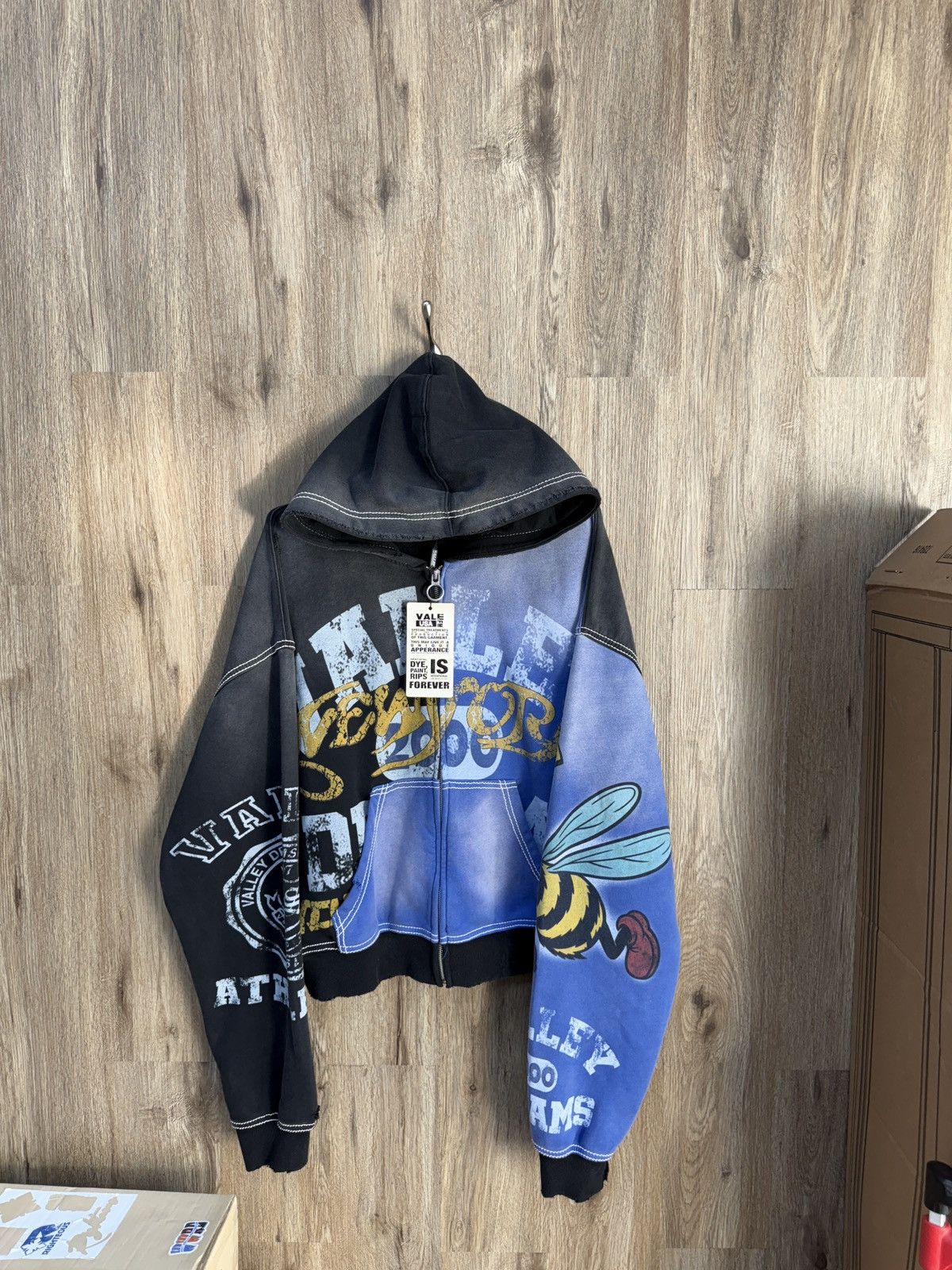 トップス VALE FOREVER HULK ARMOR ZIP UP HOODIE Vale Vale Hulk Armor zip up hoodie valelives valeforever | Grailed