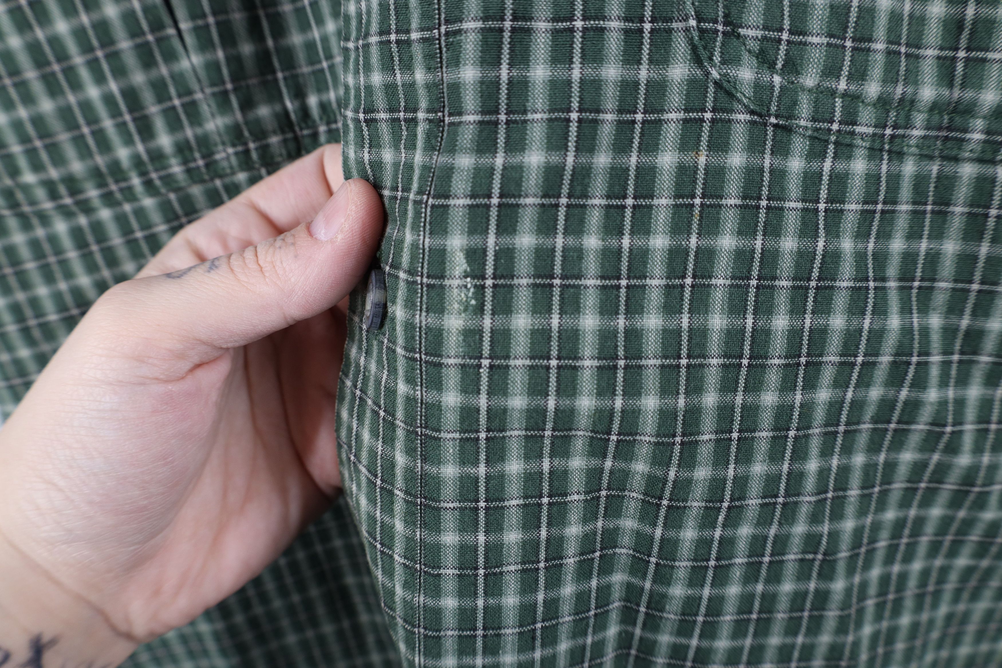 Cabelas × Vintage Vintage Cabelas Short Sleeve Collared Button Shirt Plaid Size US L / EU 52-54 / 3 - 4 Thumbnail