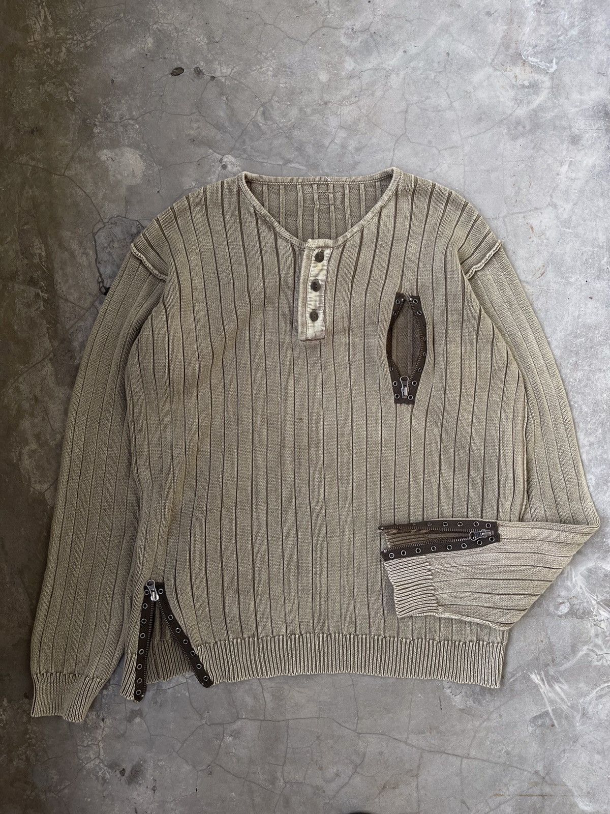 If Six Was Nine Japanese brand Zip Patch Knit . Size US L / EU 52-54 / 3 - 1 Thumbnail