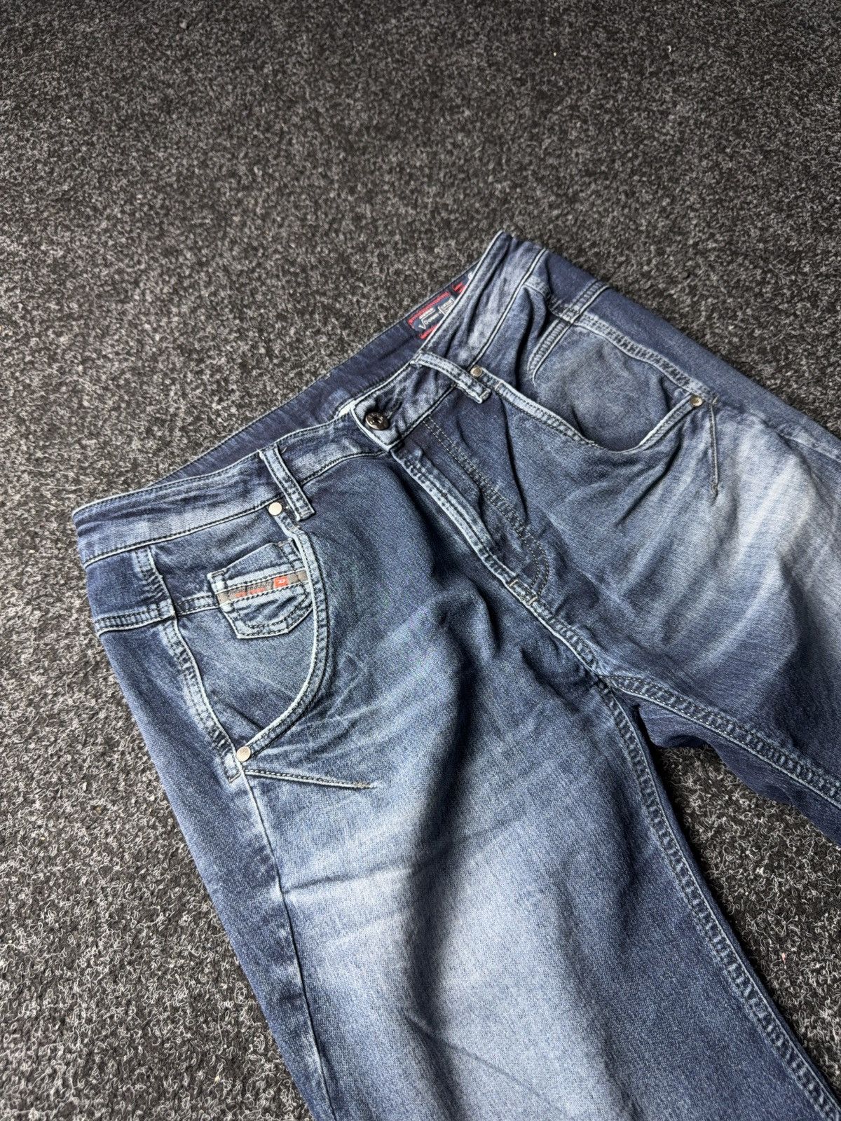 Diesel Luxury Diesel Fayza Vintage Blue Relaxed Tapered Jeans Size 25" / US 0 / IT 36 - 8 Thumbnail