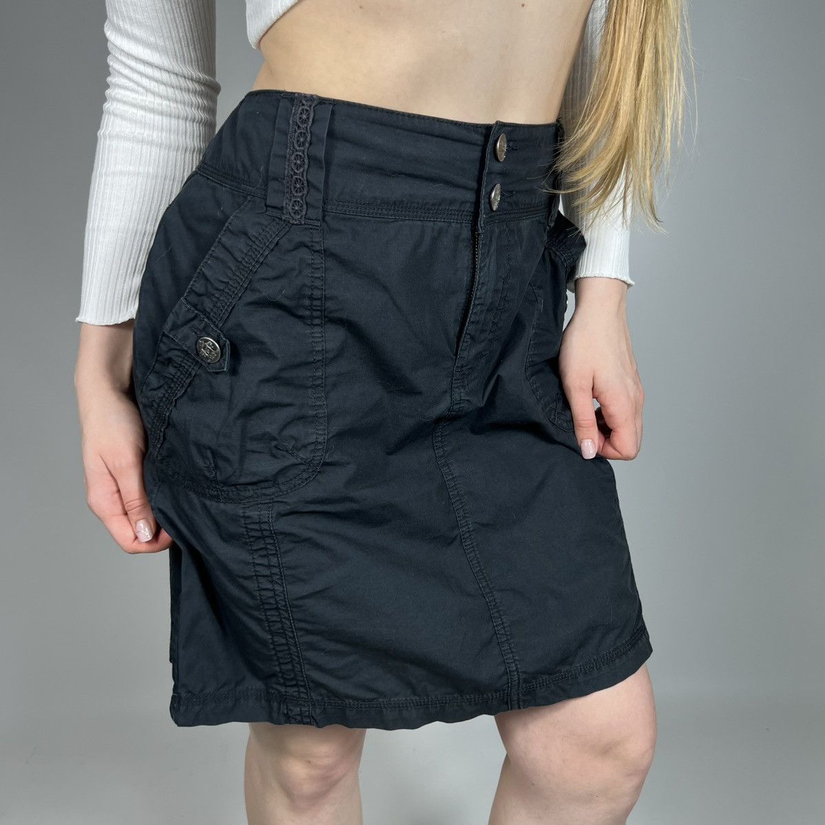 Japanese Brand Vintage Y2K Japanese Retro Midi Skirt Sexy Retro Style Size 26" / US 2 / IT 38 - 2 Thumbnail
