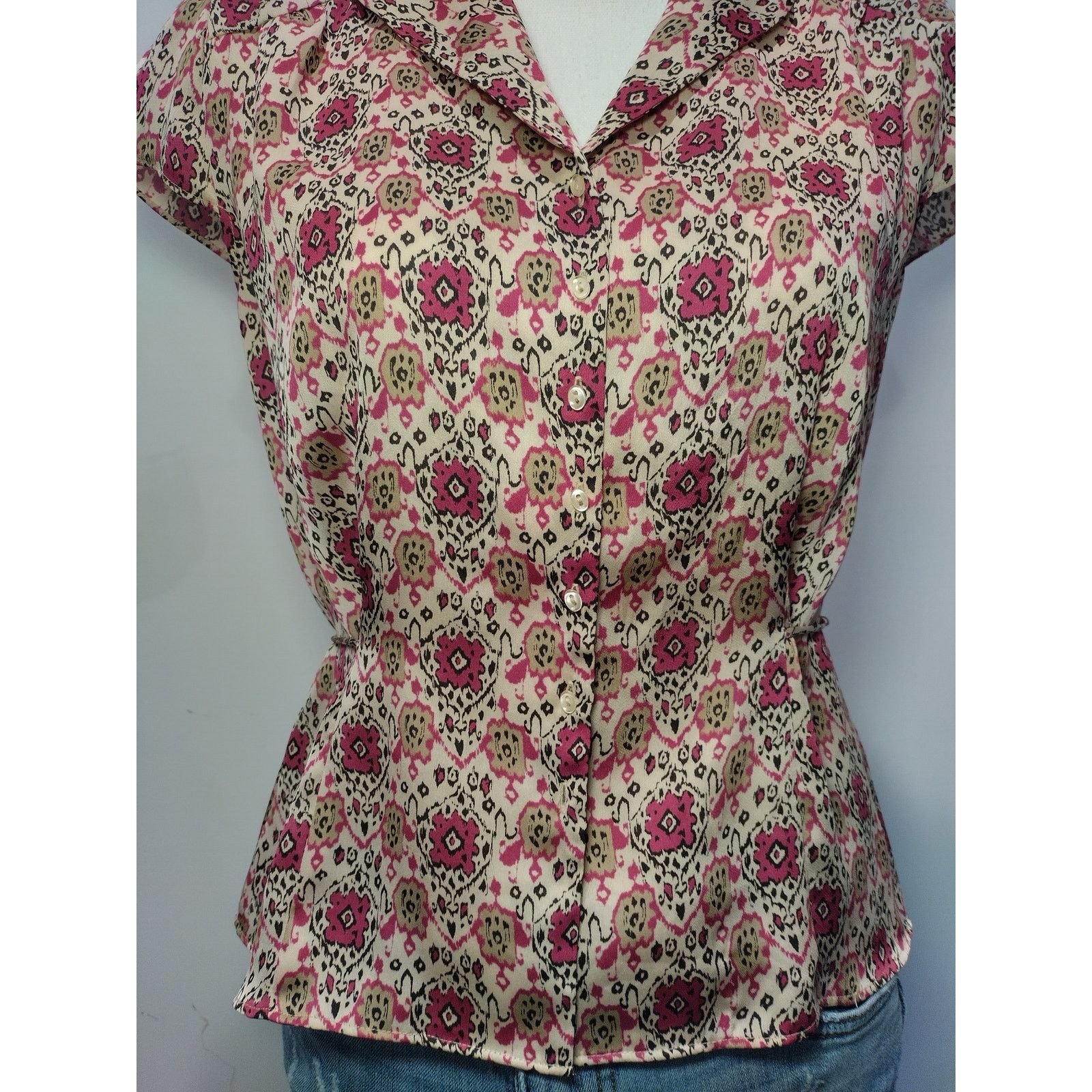 Ann Taylor Ann Taylor Loft Women Button Down Top Cap Sleeve Floral Pink Size S / US 4 / IT 40 - 4 Thumbnail