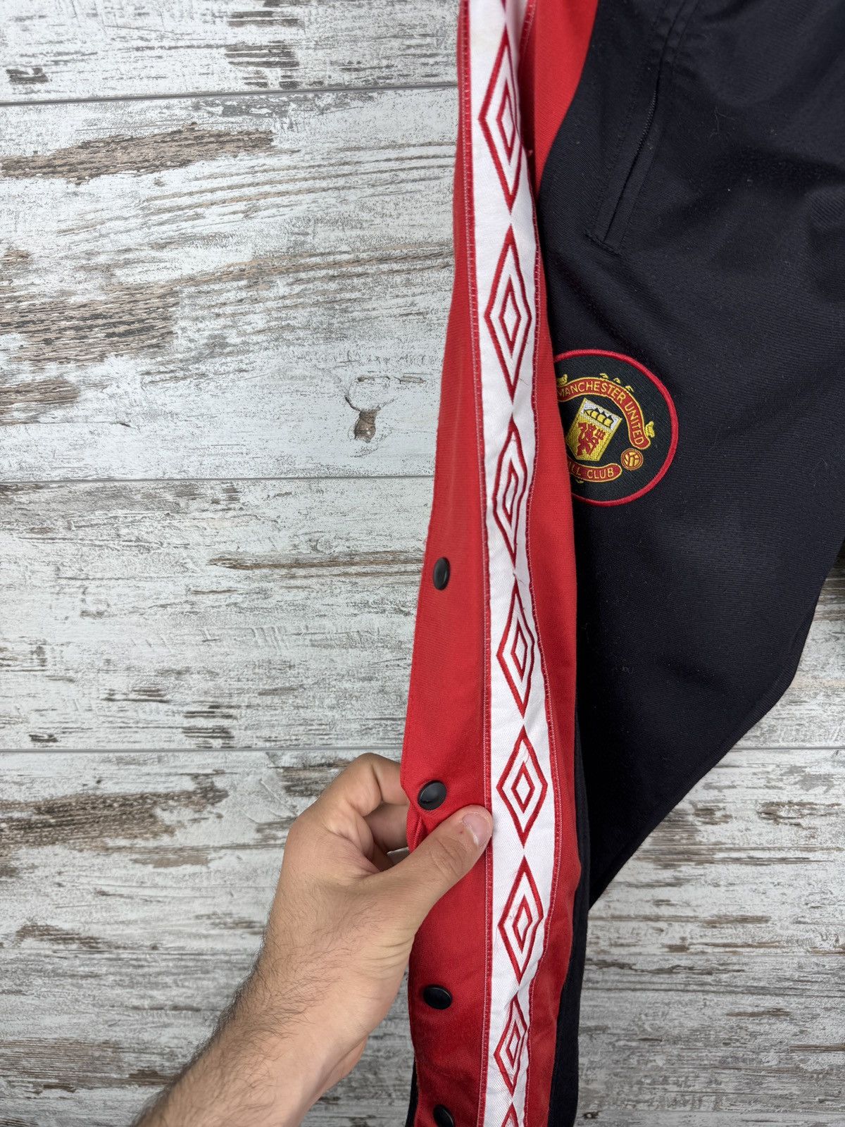 Umbro × Vintage Vintage Umbro Manchester United FC SHARP sport suits jacket Size US XS / EU 42 / 0 - 18 Thumbnail