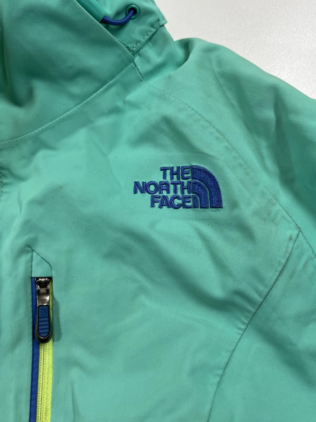 The North Face The North Face Hyvent Women's Waterproof Hooded Jacket S Size S / US 4 / IT 40 - 2 Thumbnail