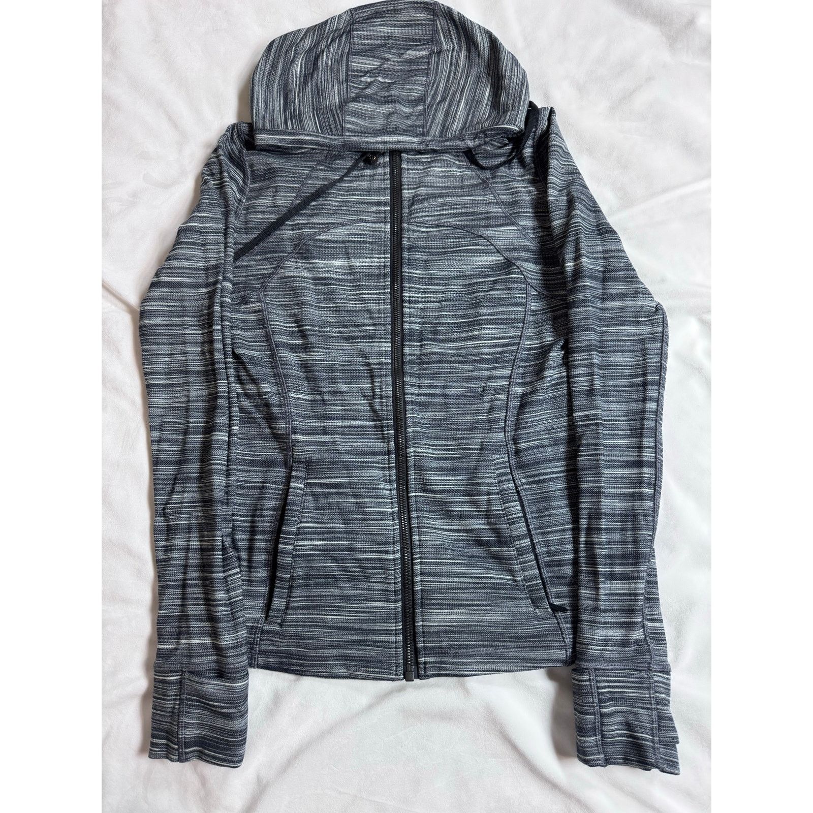 Lululemon Lululemon Hooded Define Jacket *Nulu Heathered Black White Size M / US 6-8 / IT 42-44 - 1 Thumbnail