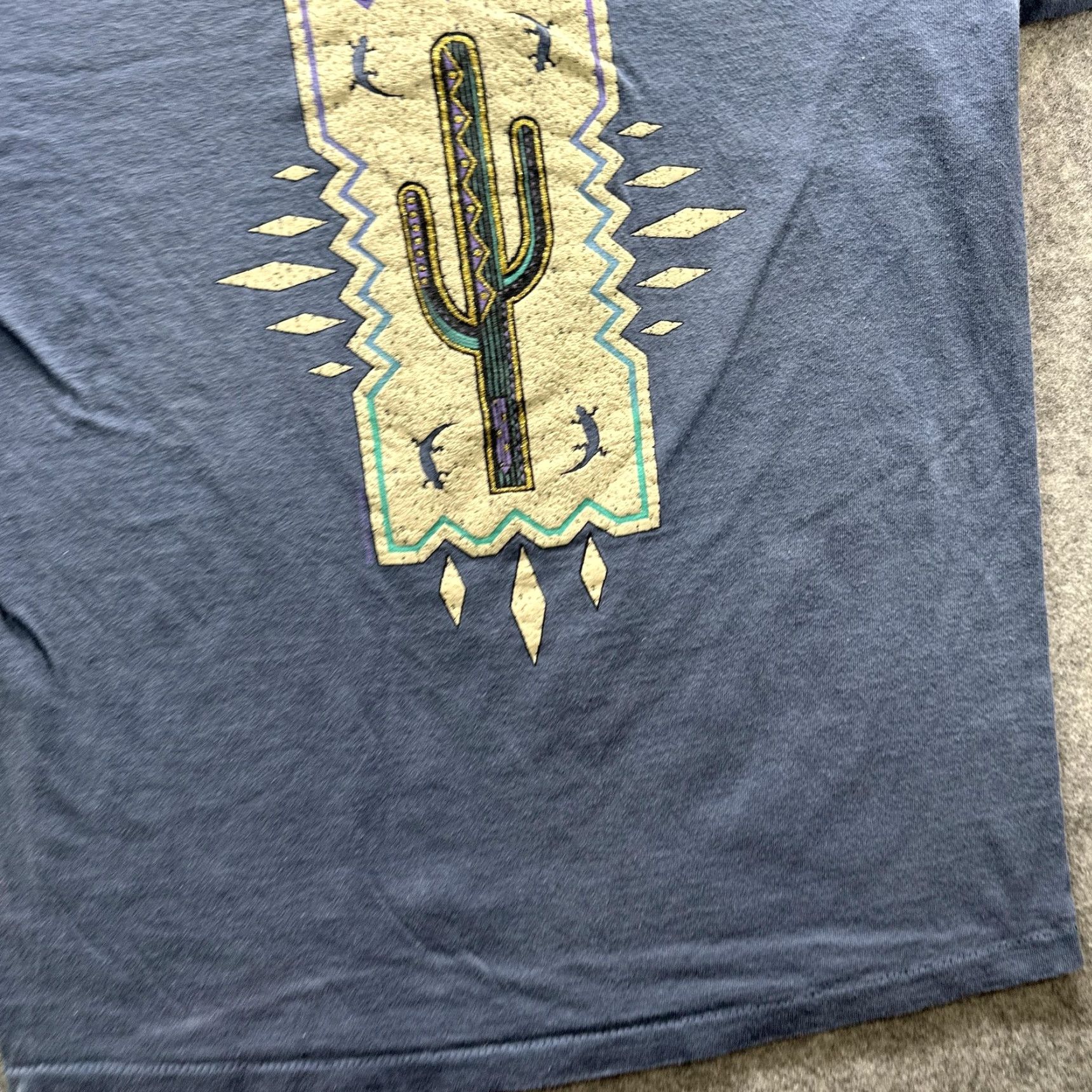 Anvil VINTAGE Arizona Shirt Mens Medium Blue Cactus Desert Southwest Graphic 90s Shirt Mens Accessories? Size US M / EU 48-50 / 2 - 6 Thumbnail
