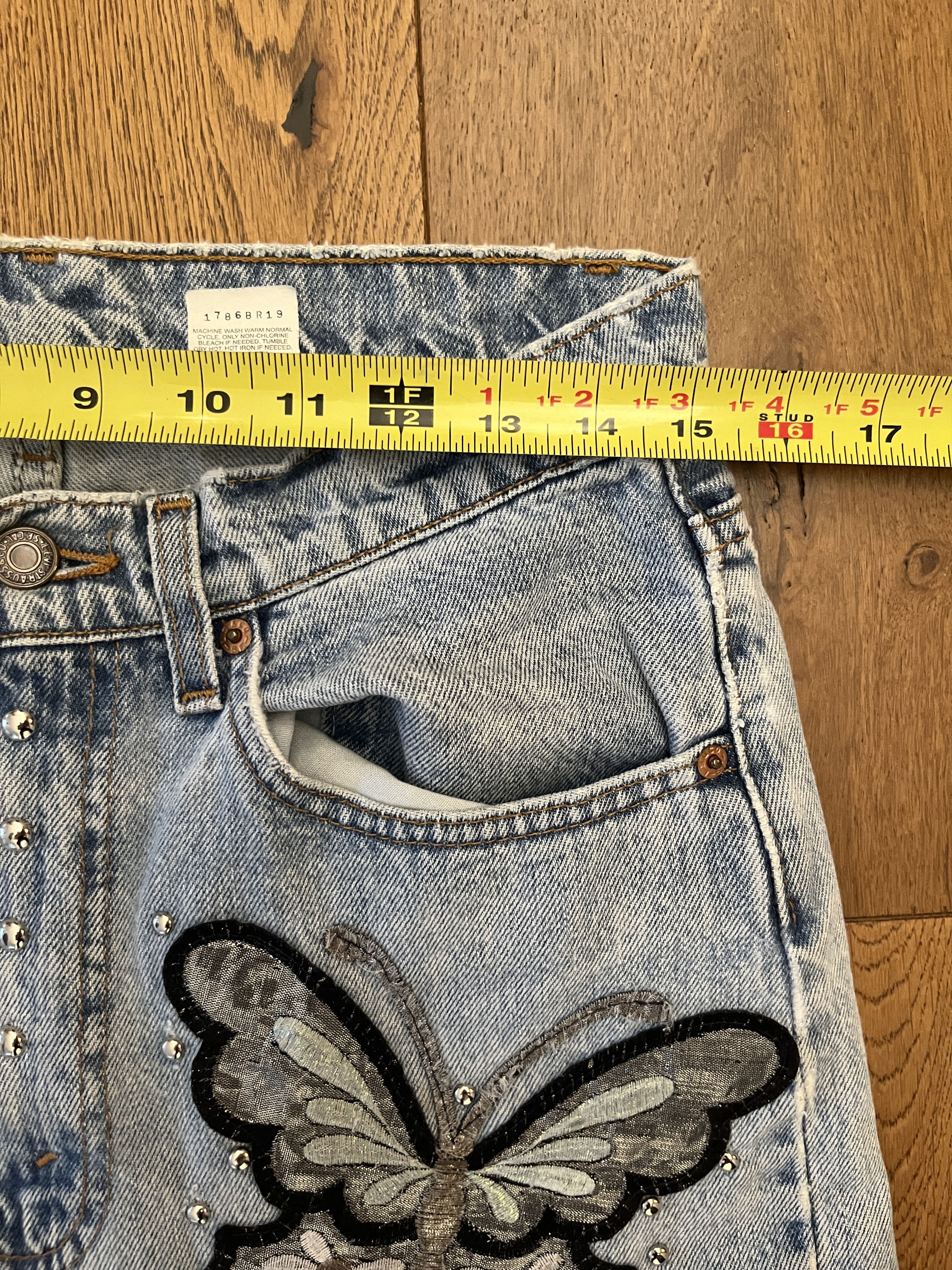 Levi's Vintage Clothing Vtg 90s Levis 505 Custom Butterfly Rhinestone Jeans 32x30 Size 30" / US 8 / IT 44 - 9 Thumbnail