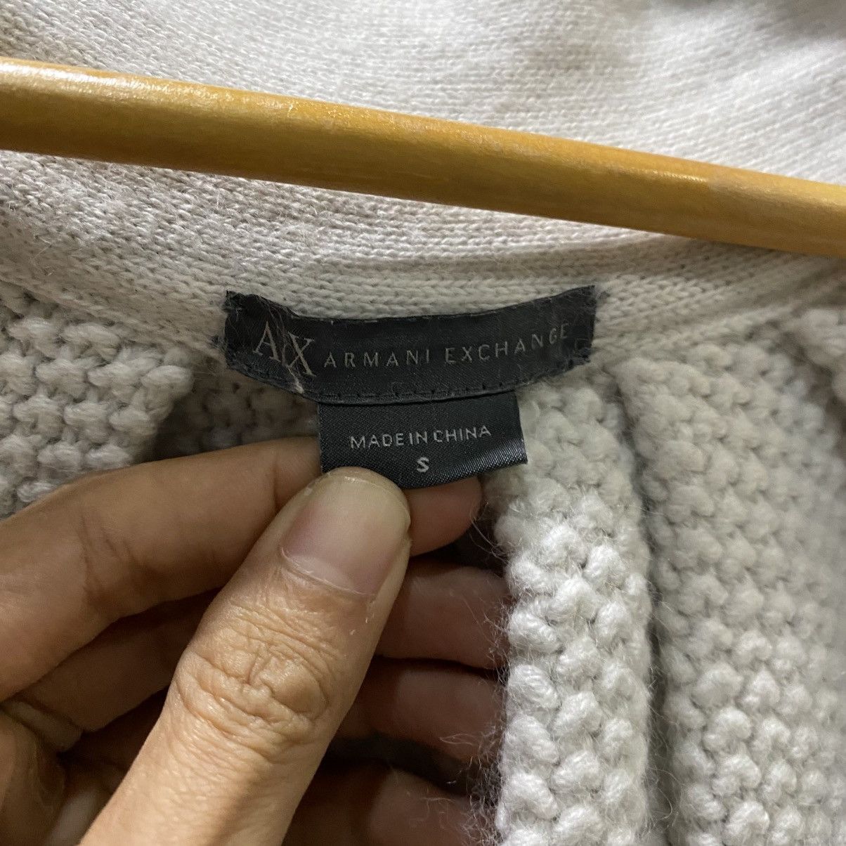 Armani Exchange Armani Exchange Knitwear Cardigan Sweater Small Women’s Size S / US 4 / IT 40 - 11 Thumbnail