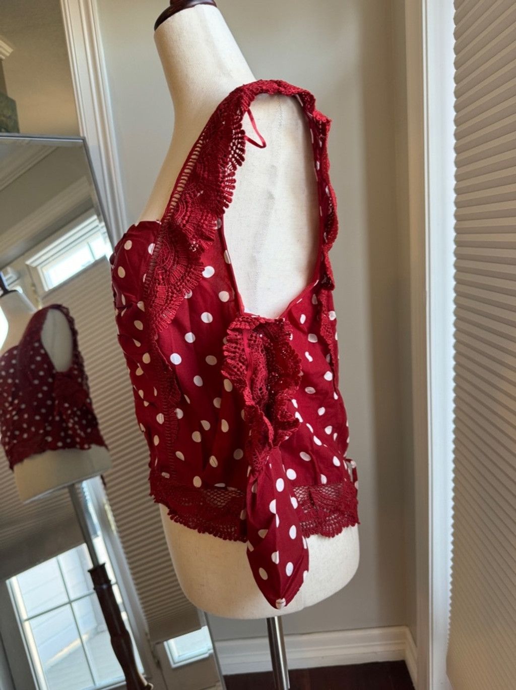 Other Lulumari | Summer Crop Sleeveless Blouse | Large Size L / US 10 / IT 46 - 5 Thumbnail