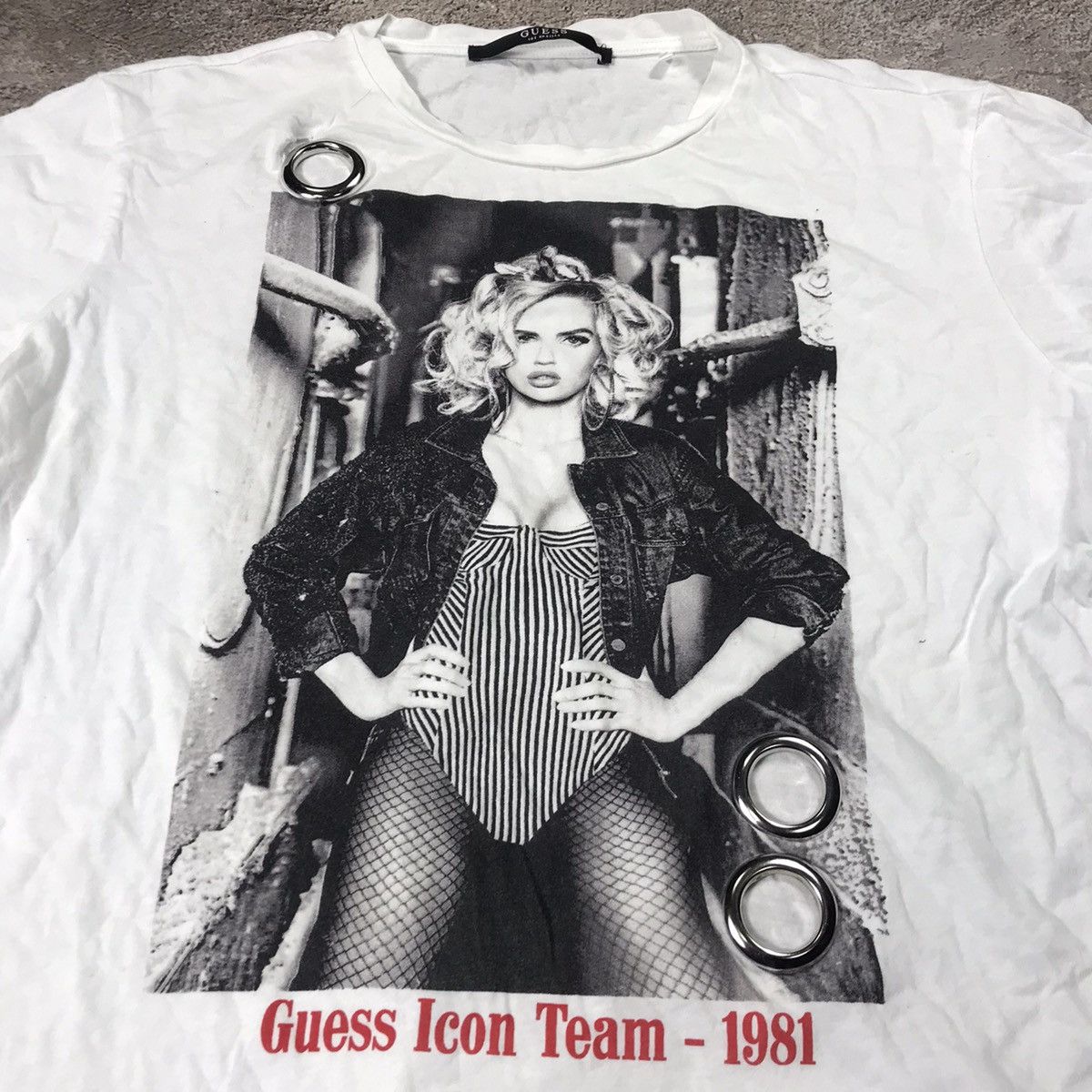 Guess VINTAGE Y2K GUESS ICON TEAM - 1981 SEXY GIRL MODEL Size M / US 6-8 / IT 42-44 - 2 Thumbnail