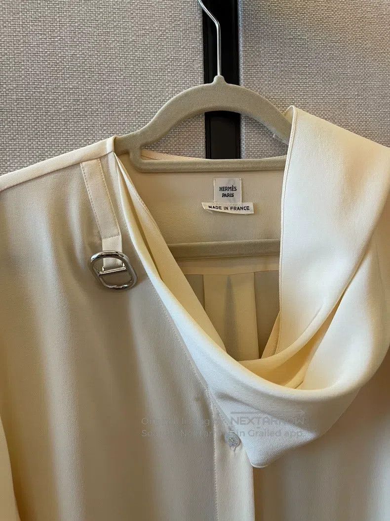 Hermes Hermes Ribbon shirt, ivory color, 100% mulberry silk Size XS / US 0-2 / IT 36-38 - 2 Thumbnail