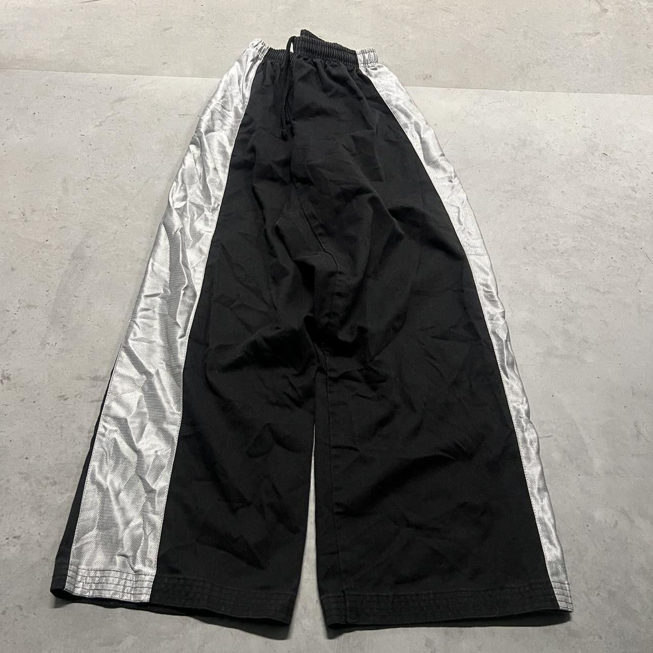 Vintage Vintage Y2K/2000s Baggy Black And Silver Striped Sreetwear Track Pants with adjustable Waistband, drawstrings , and back pocket! Size US 30 / EU 46 - 3 Thumbnail