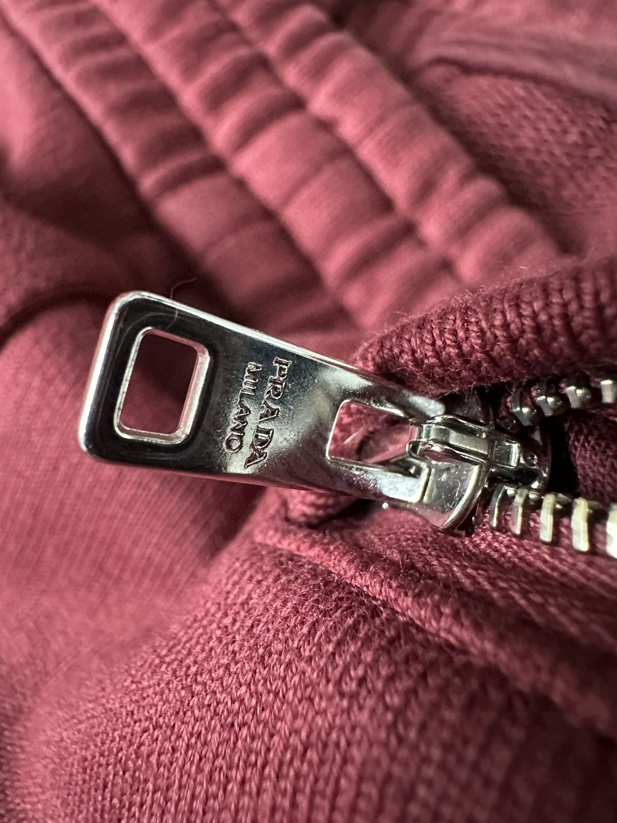Prada Prada - S/S21 Burgundy Triangle Logo - Sweat Shorts Size US 32 / EU 48 - 11 Thumbnail