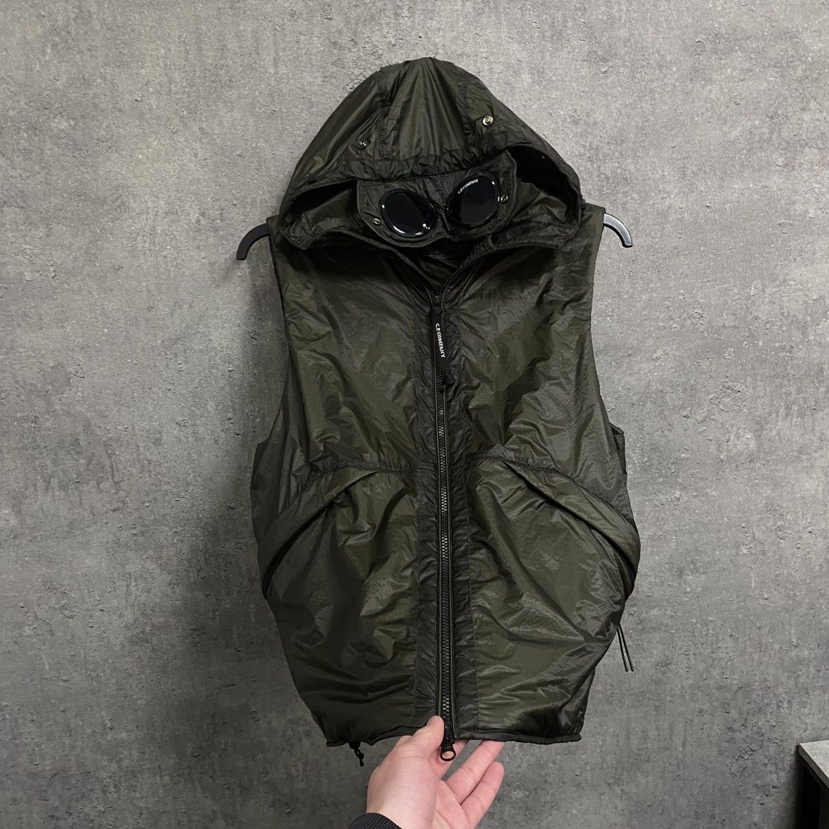 C.P. Company C.P Company Nada Shell Goggle Vest Primaloft Gilet Size M Size US M / EU 48-50 / 2 - 5 Thumbnail