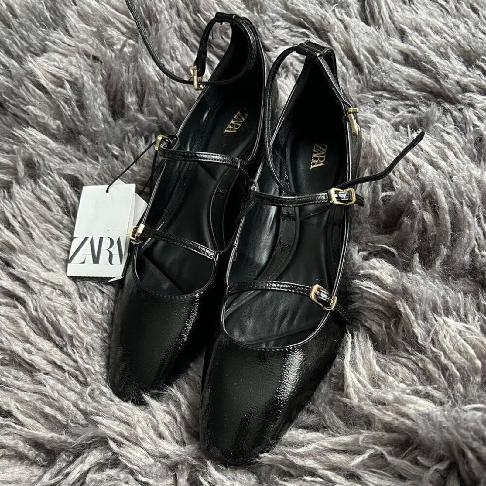 Zara ZARA BLOGGER FAVE!!! Faux Patent Leather Heels Size US 9 / IT 39 - 9 Thumbnail