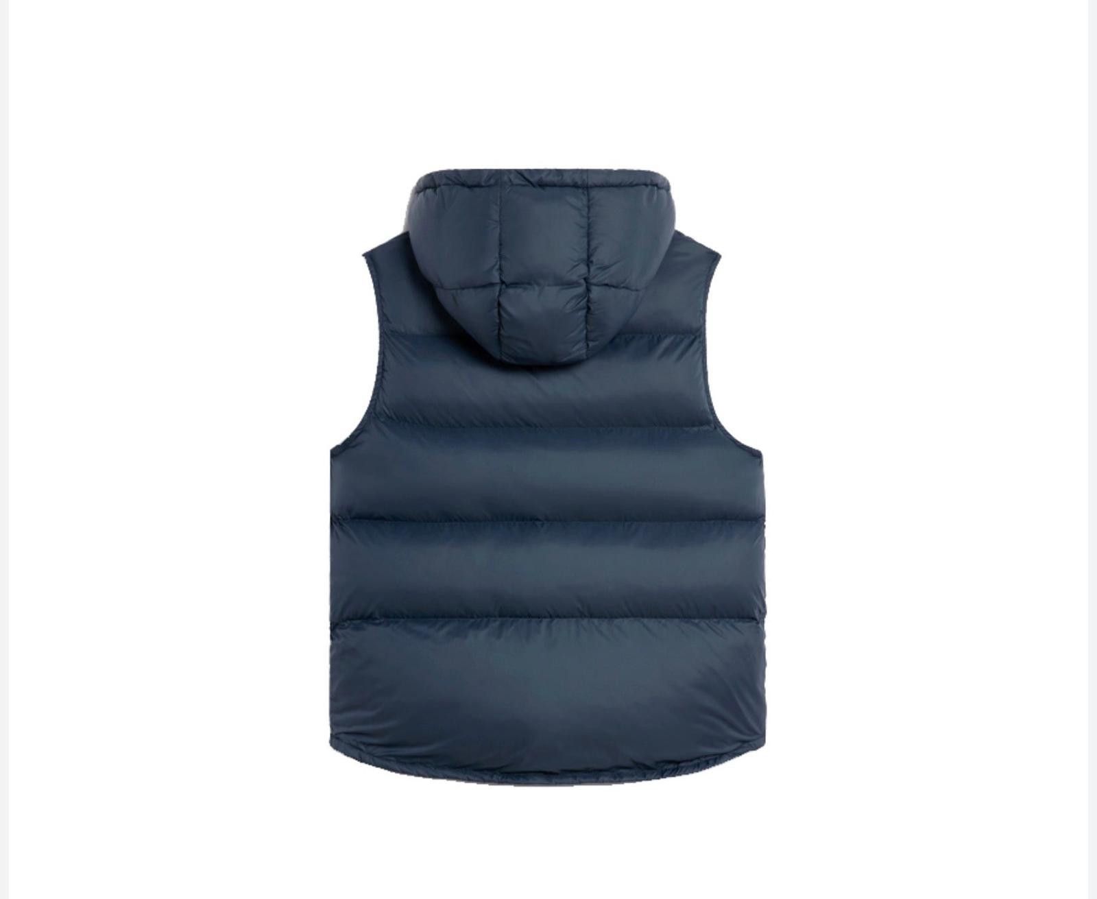 Celine Celine Oversized Sleeveless Down Jacket Size ONE SIZE - 2 Thumbnail