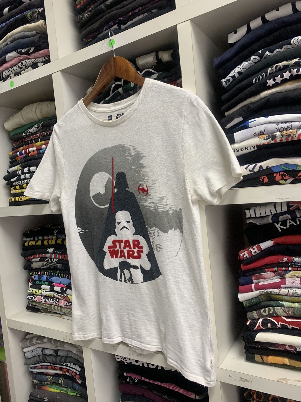 Gap × Star Wars Gap x Star Wars t-shirt Size US XXL / EU 58 / 5 - 4 Thumbnail
