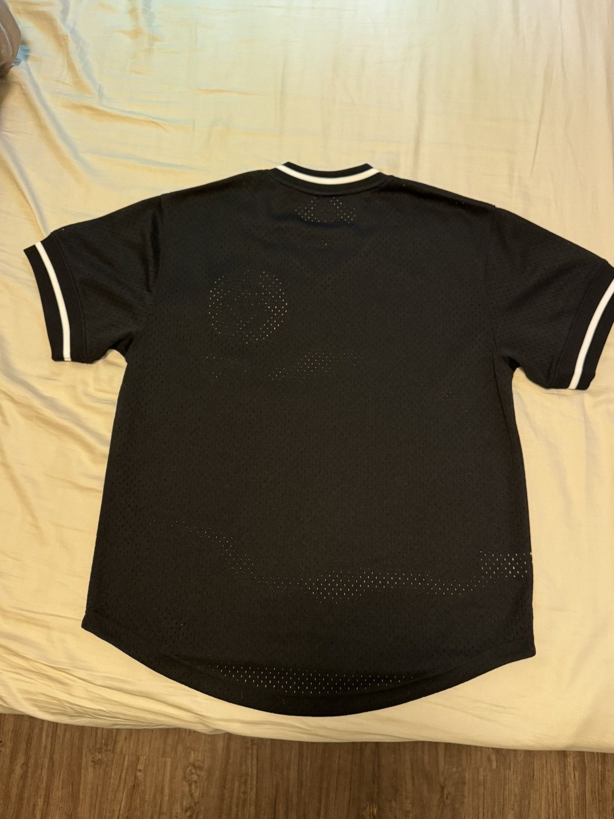 Mitchell & Ness Toronto Blue Jays Size US L / EU 52-54 / 3 - 7 Thumbnail