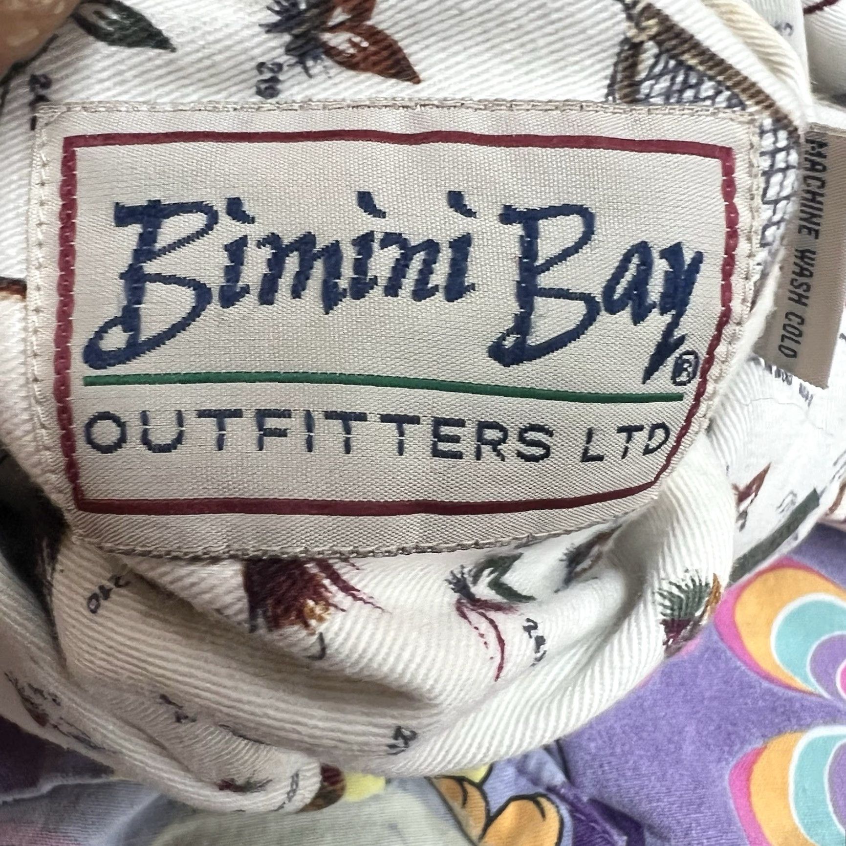Vintage VINTAGE Bimini Bay Fly Fishing Button-Down Shirt Men's Size M Short Sleeve Beige Animal Print Size US M / EU 48-50 / 2 - 6 Thumbnail