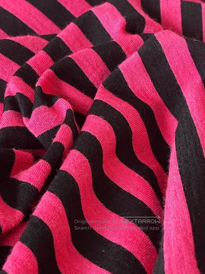 Comme des Garcons Comme Des Garcons Red and Black Striped Big Heart Knit Swe Size M / US 6-8 / IT 42-44 - 6 Thumbnail