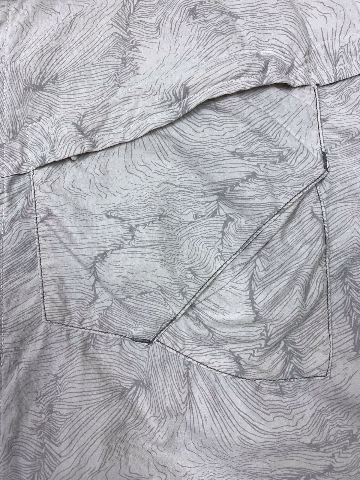 Salomon 2000’s Vintage Salomon Topographic Print Button Up Shirt Size US L / EU 52-54 / 3 - 5 Thumbnail