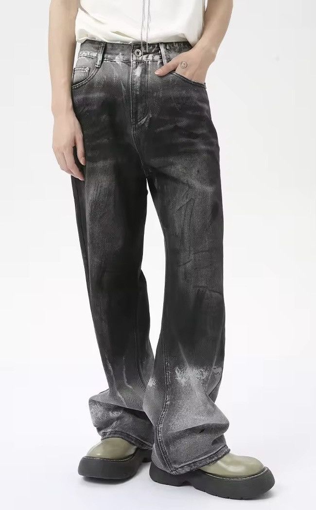 Designer × Vintage Streetwear Gradient Design Loose Straight Washed Jeans Size US 28 / EU 44 - 1 Thumbnail